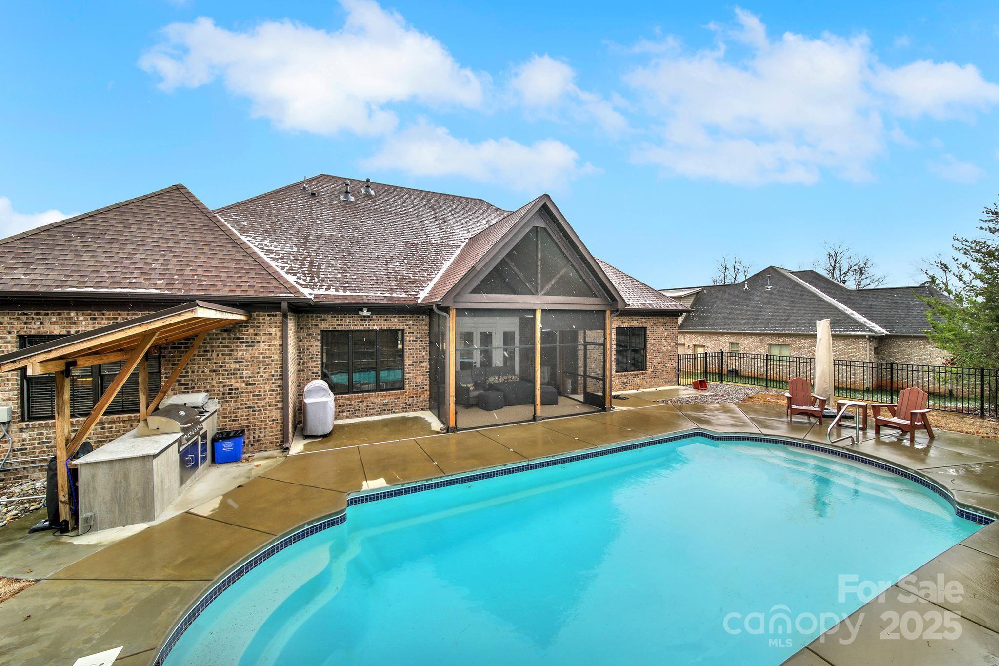 894 ABILENE Lane