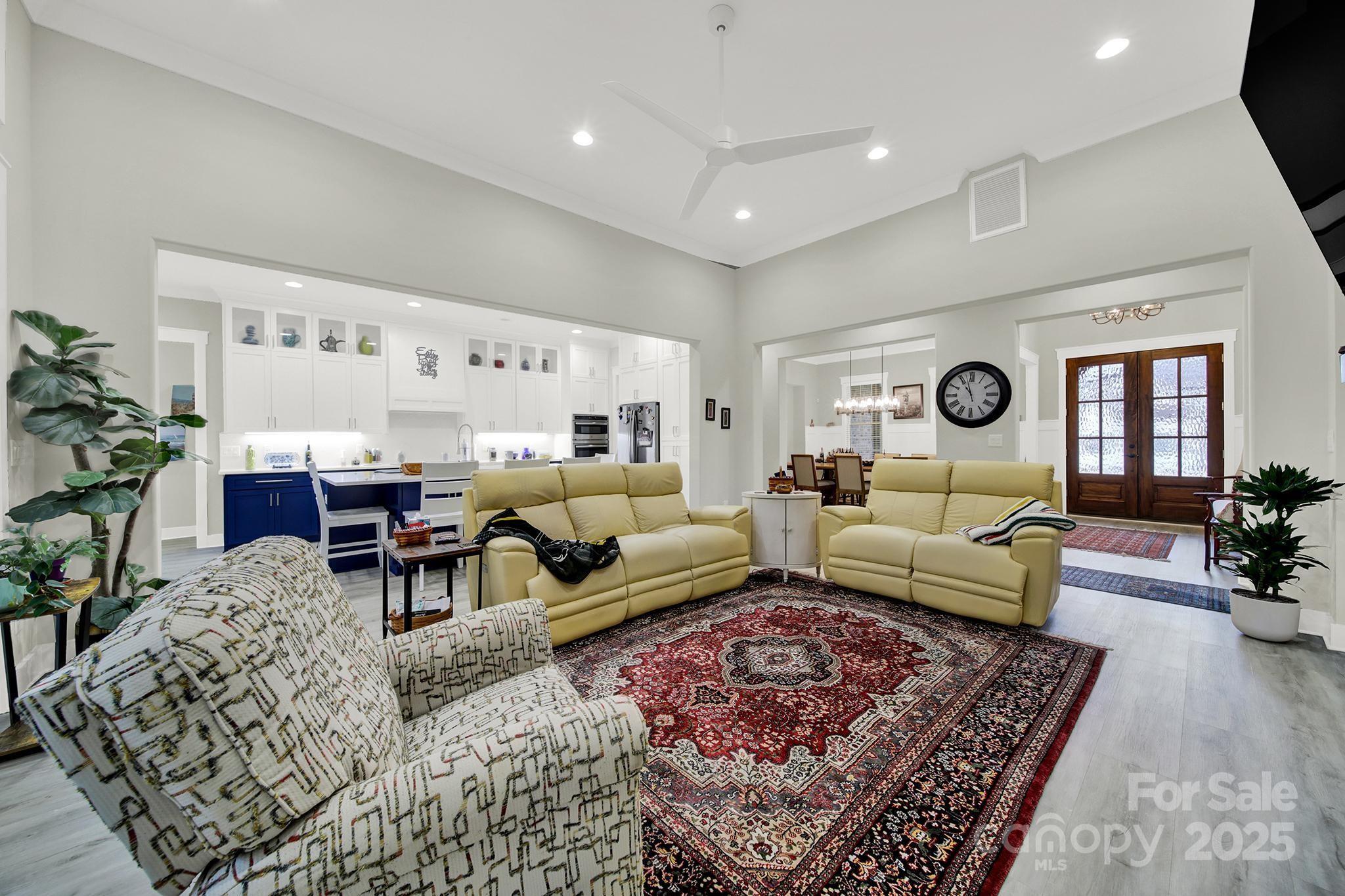 894 ABILENE Lane