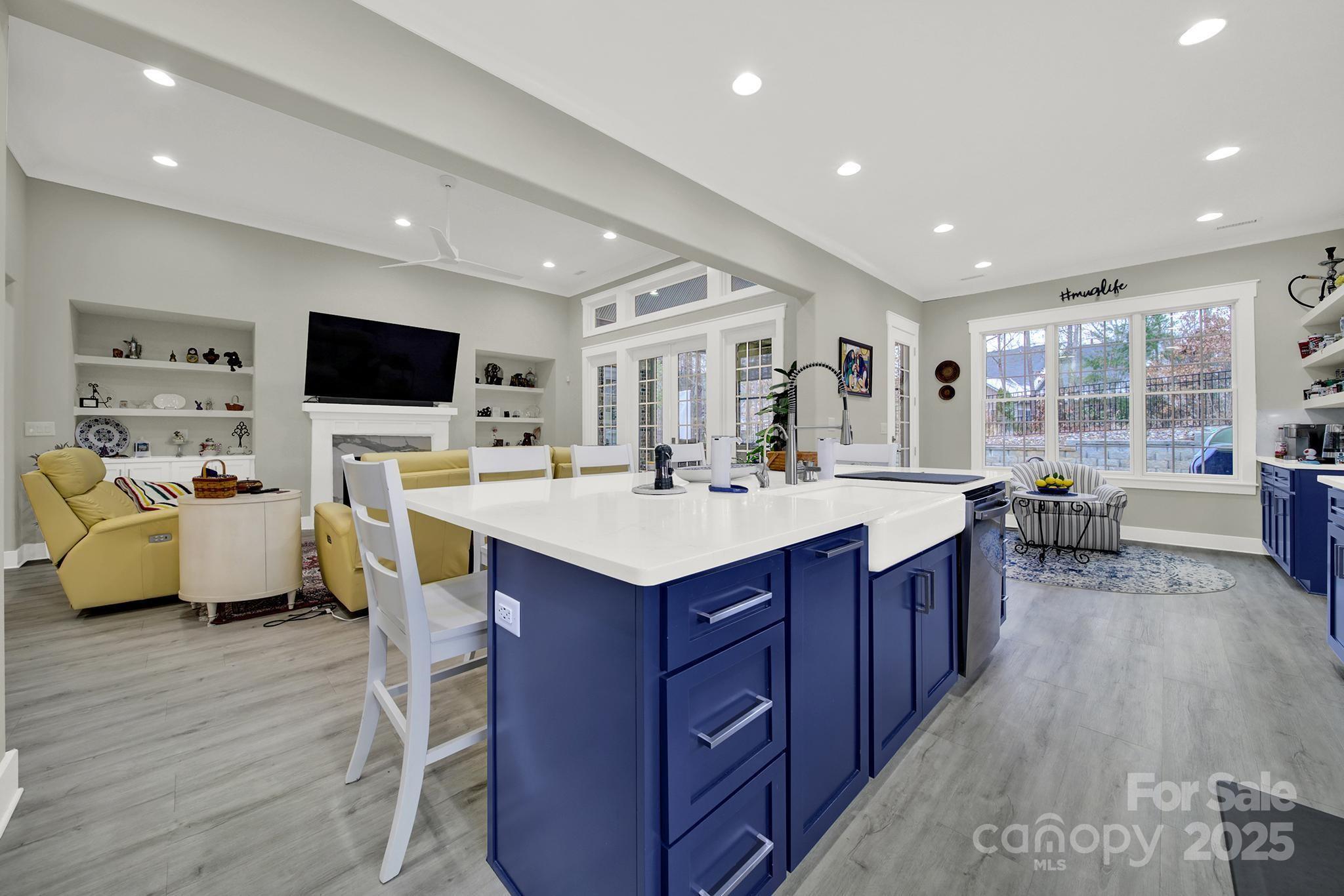 894 ABILENE Lane