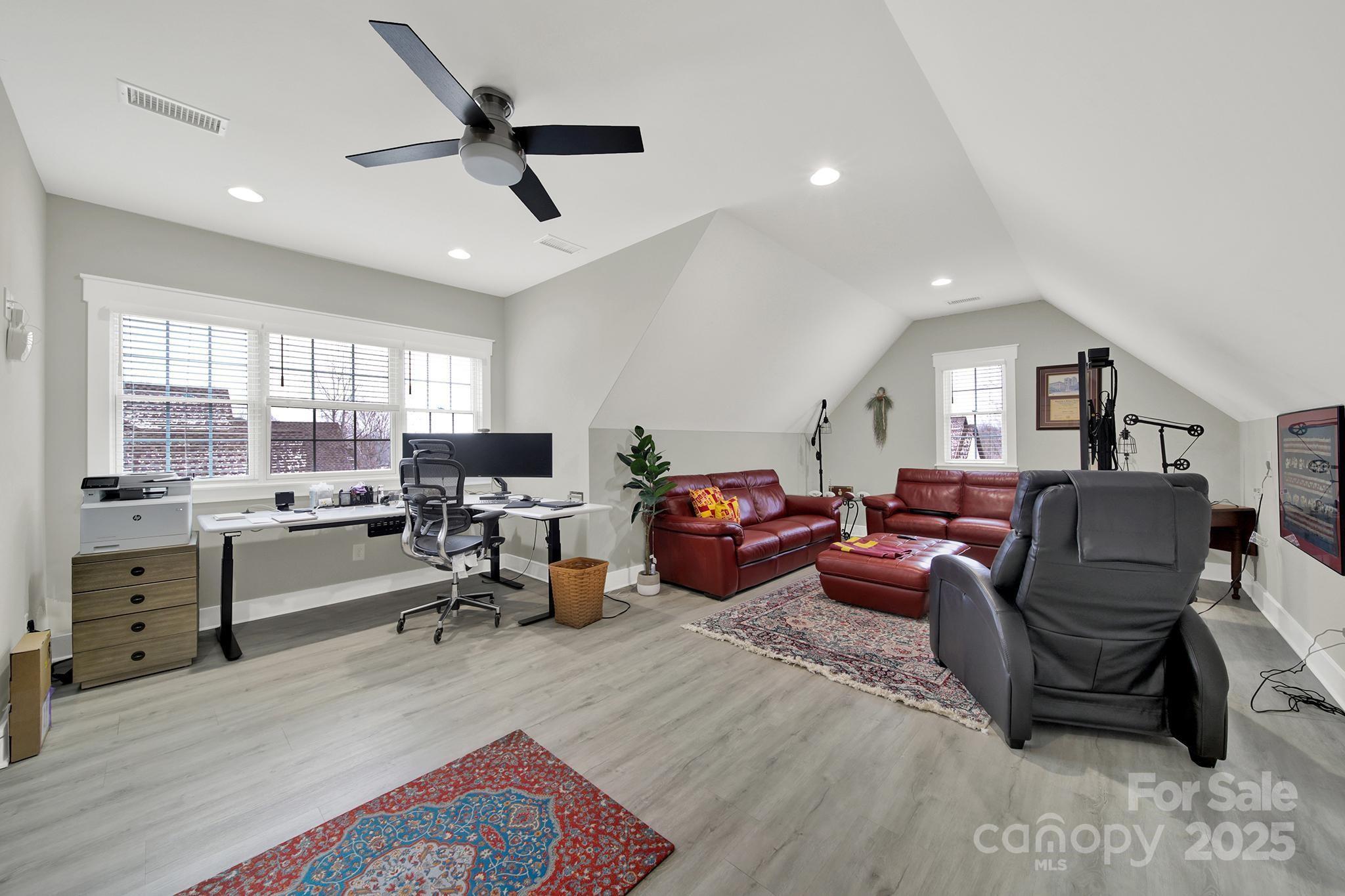 894 ABILENE Lane