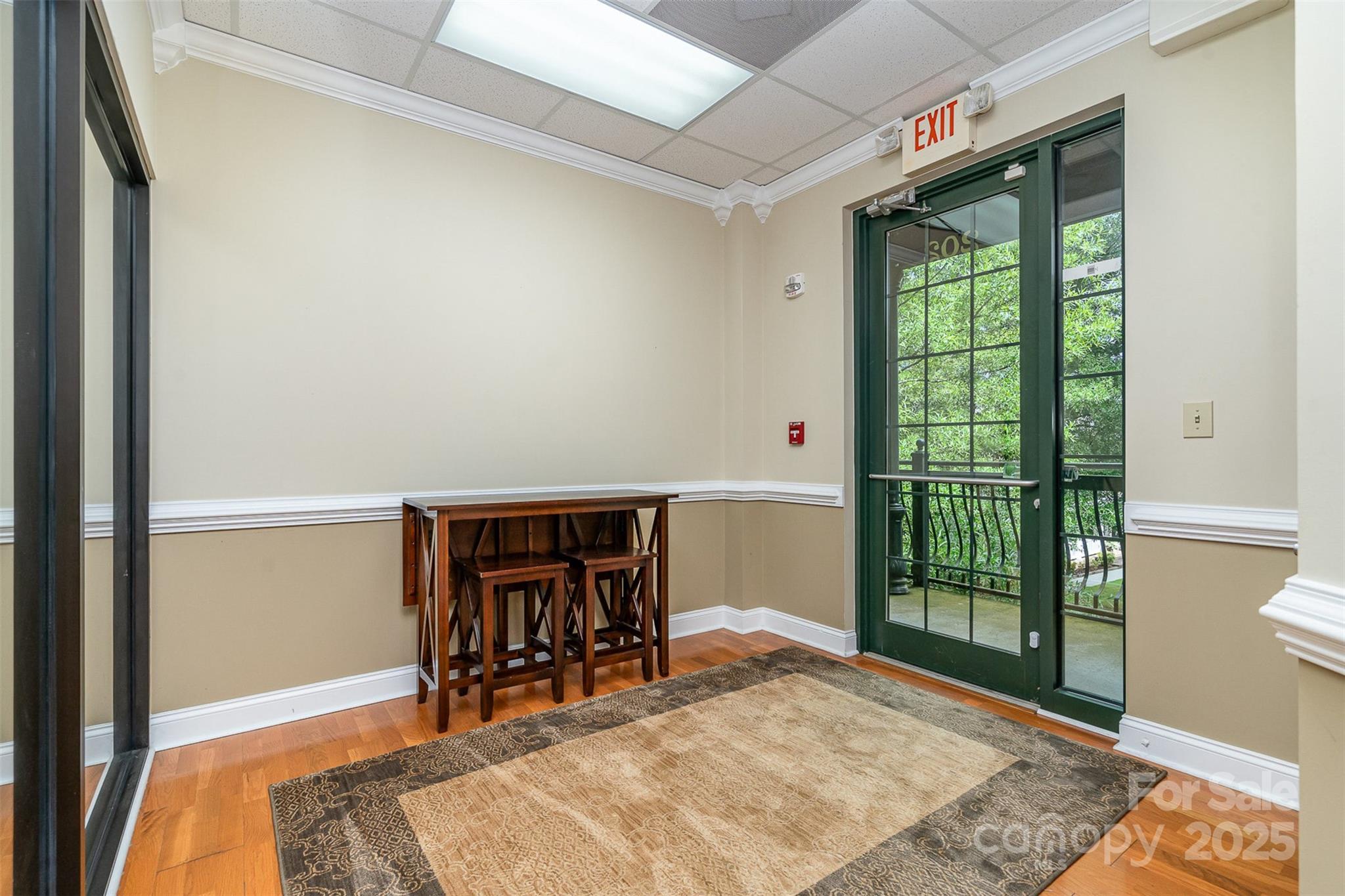 1171 Market Street Unit: 202