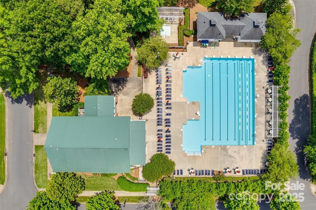 1171 Market Street Unit: 202