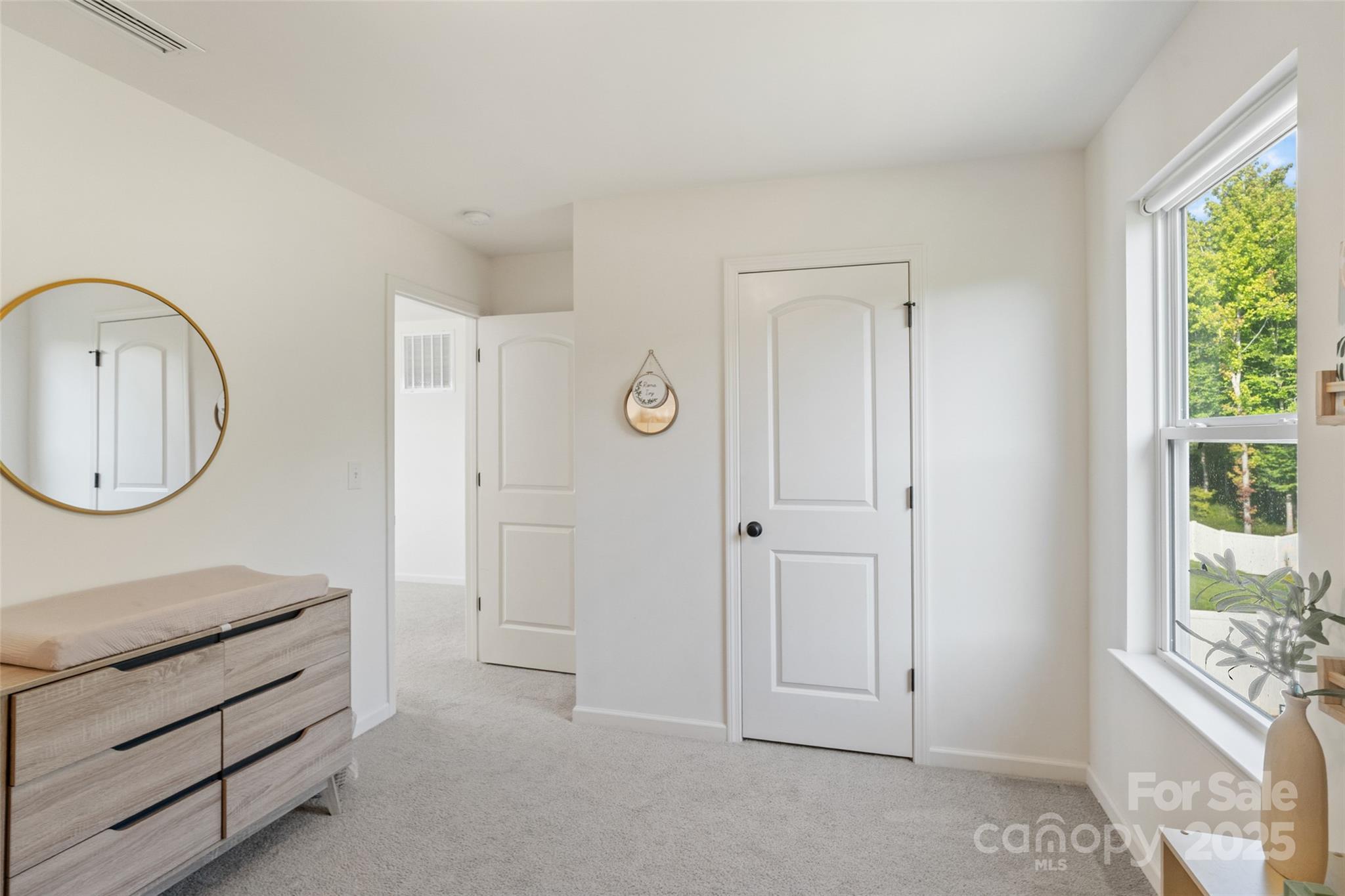 5113 Arbordale Way