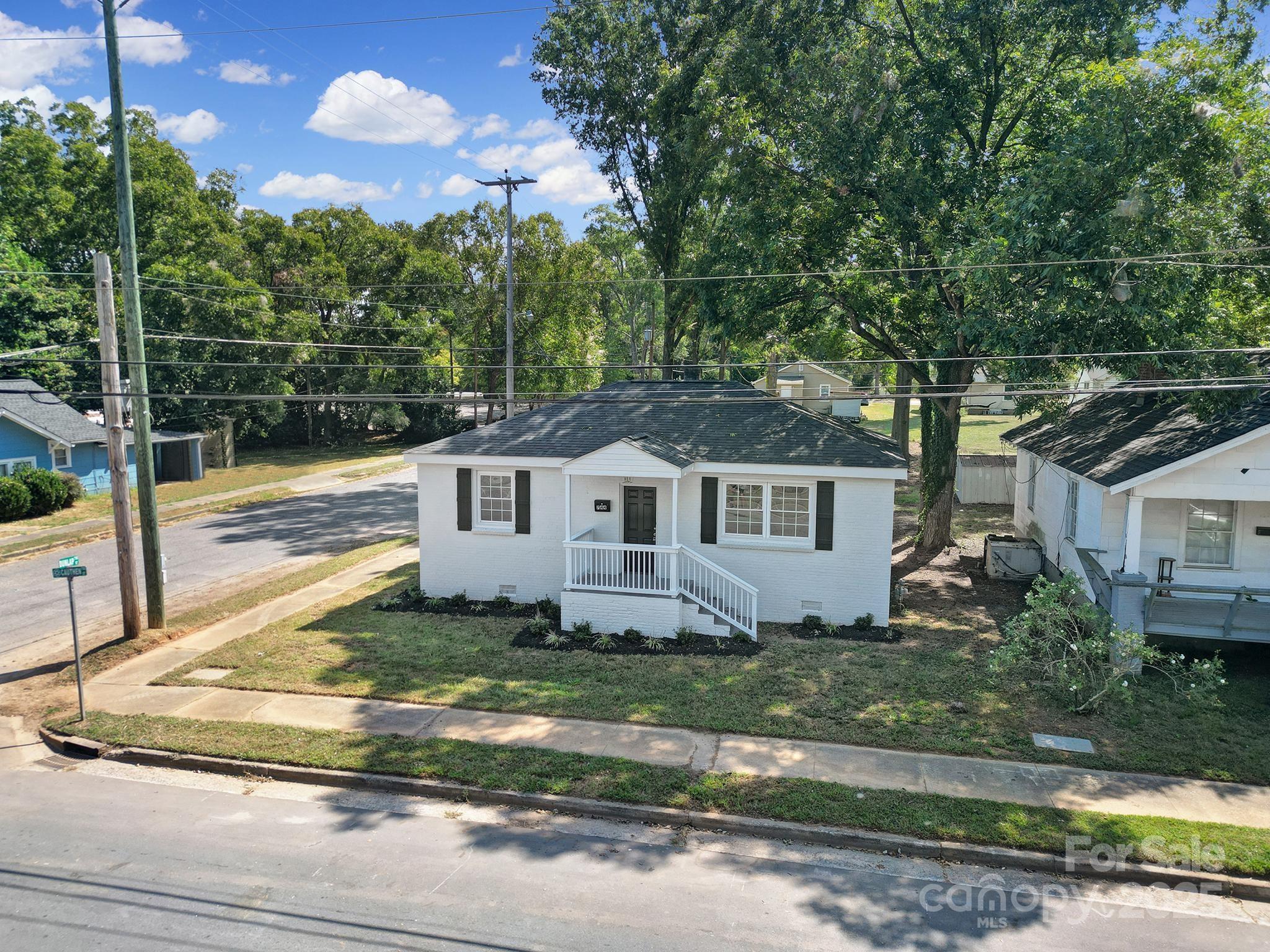 744 Cauthen Street