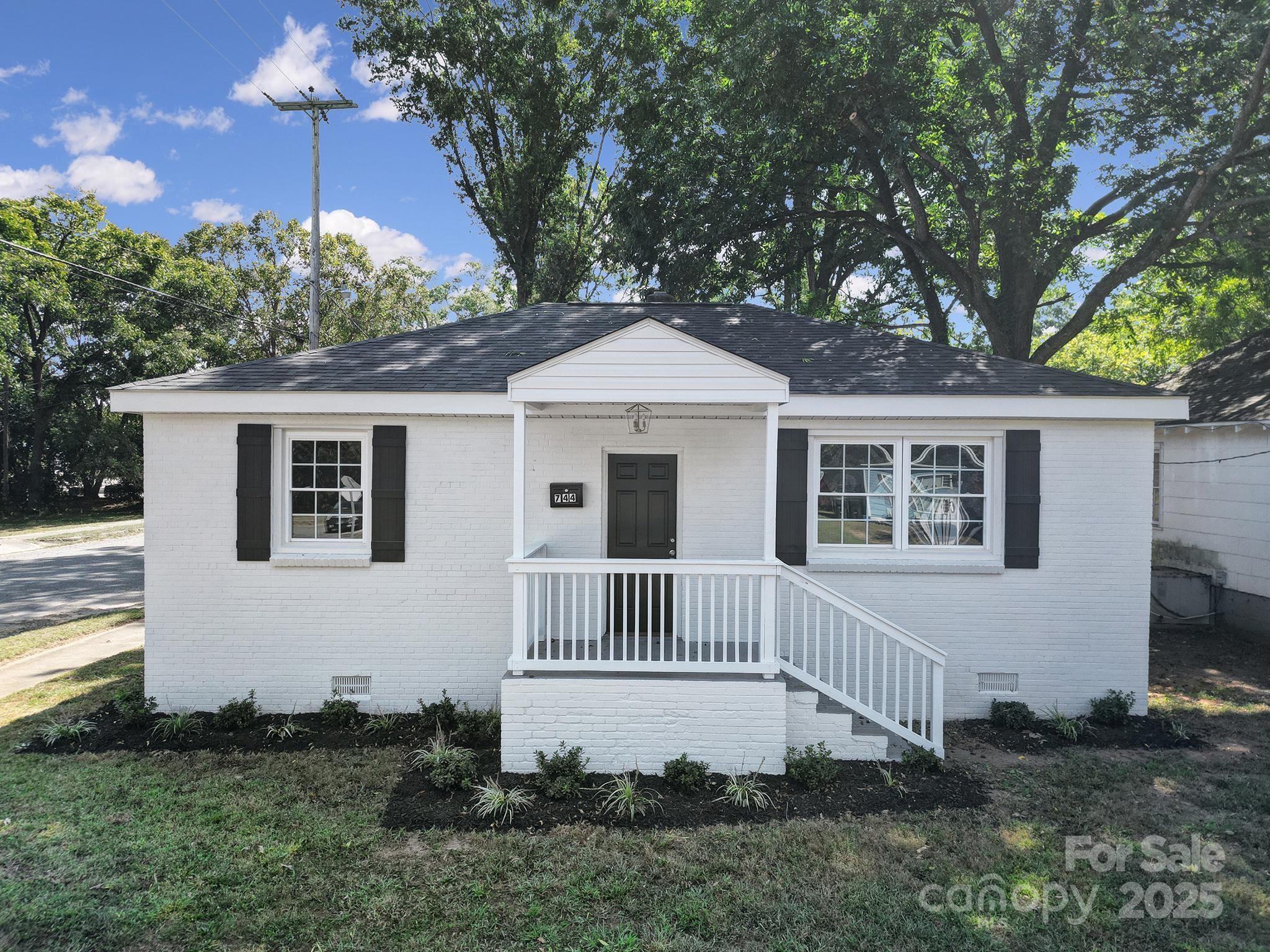 744 Cauthen Street