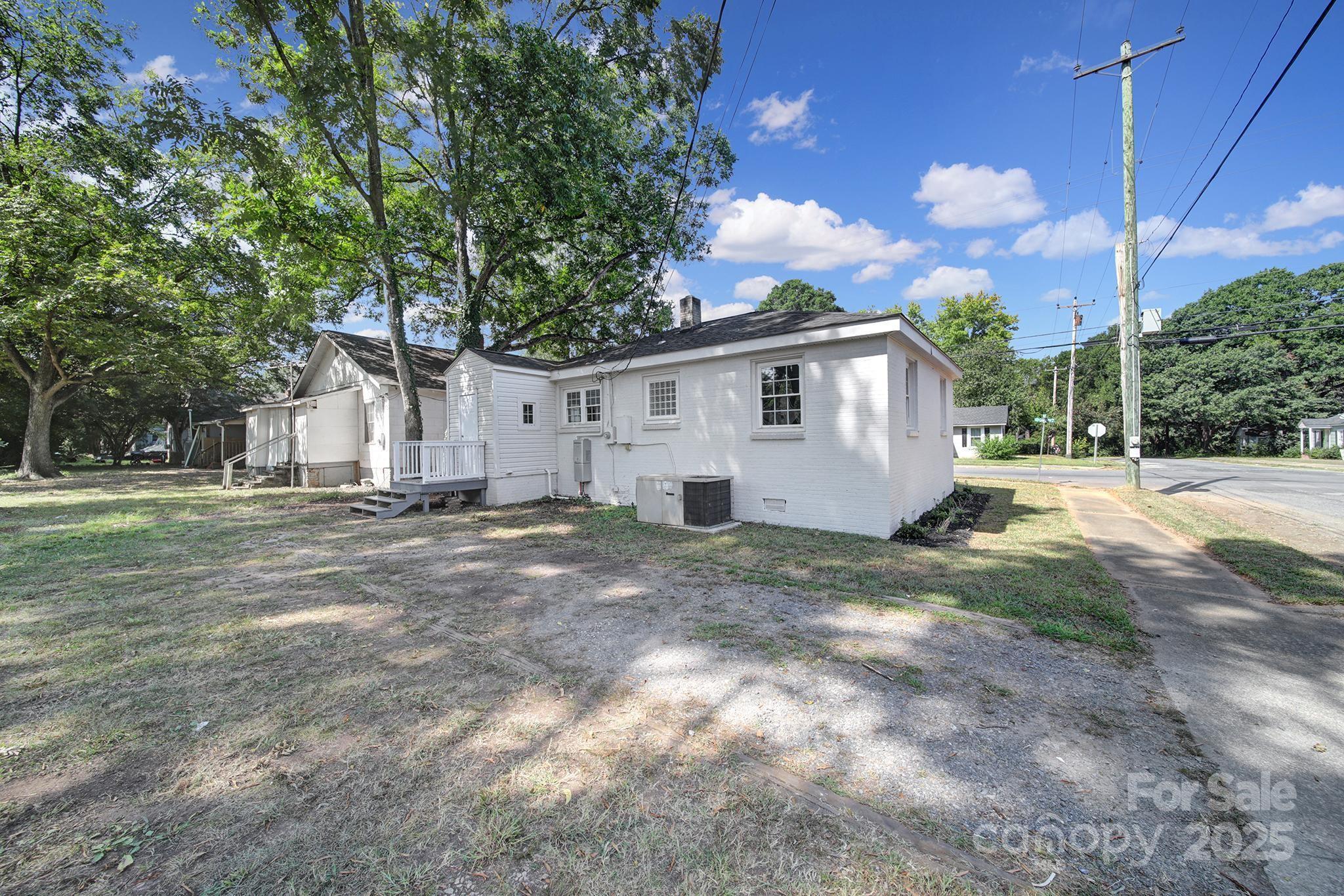 744 Cauthen Street
