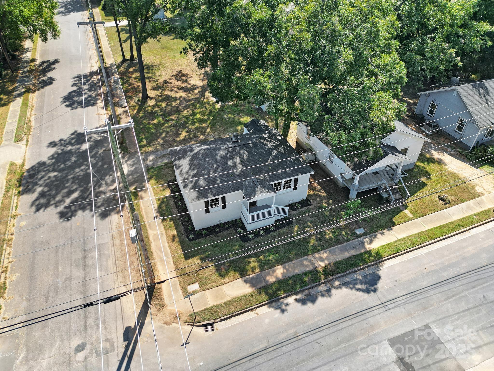 744 Cauthen Street