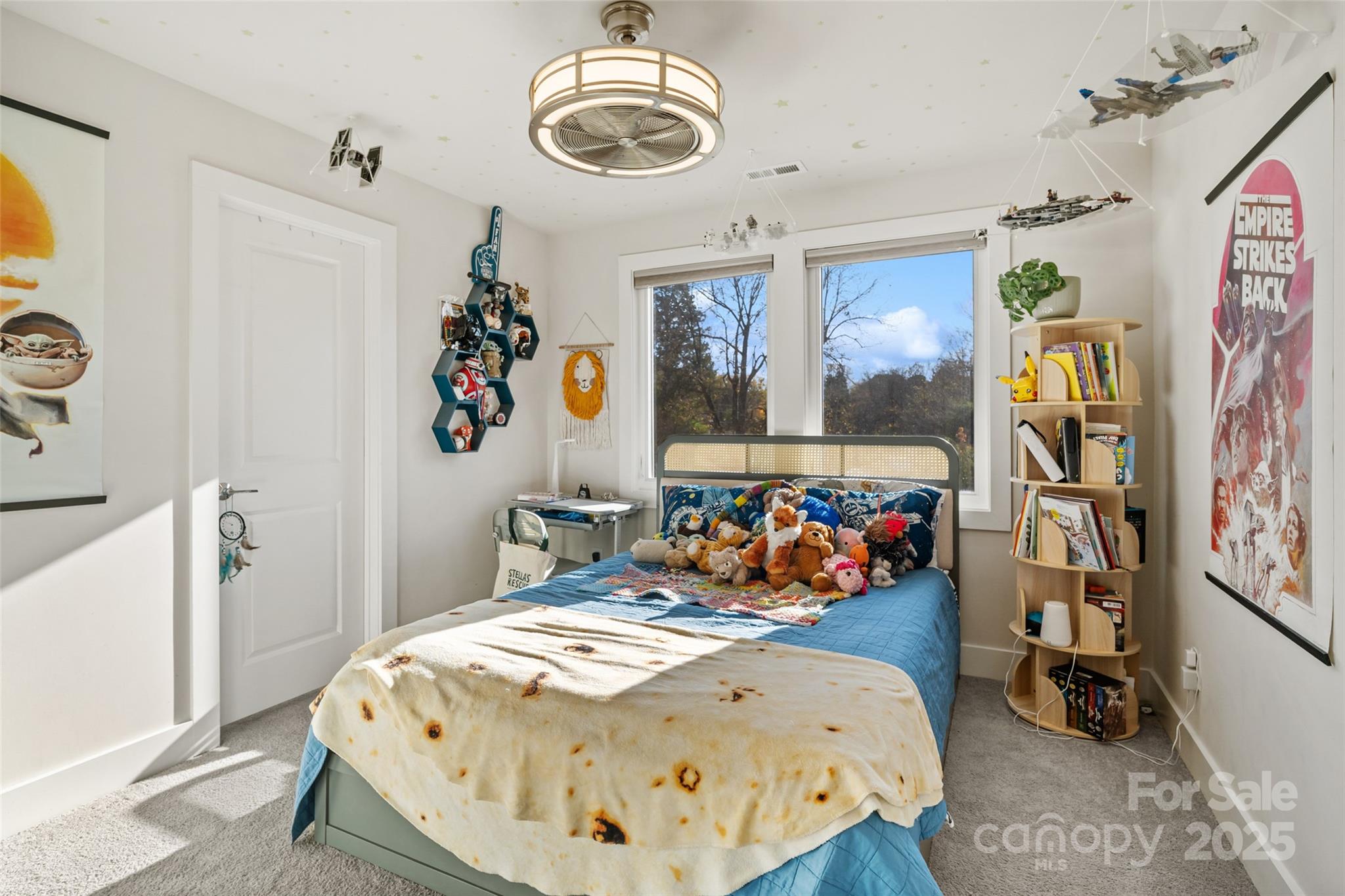 1549 Pinecrest Avenue