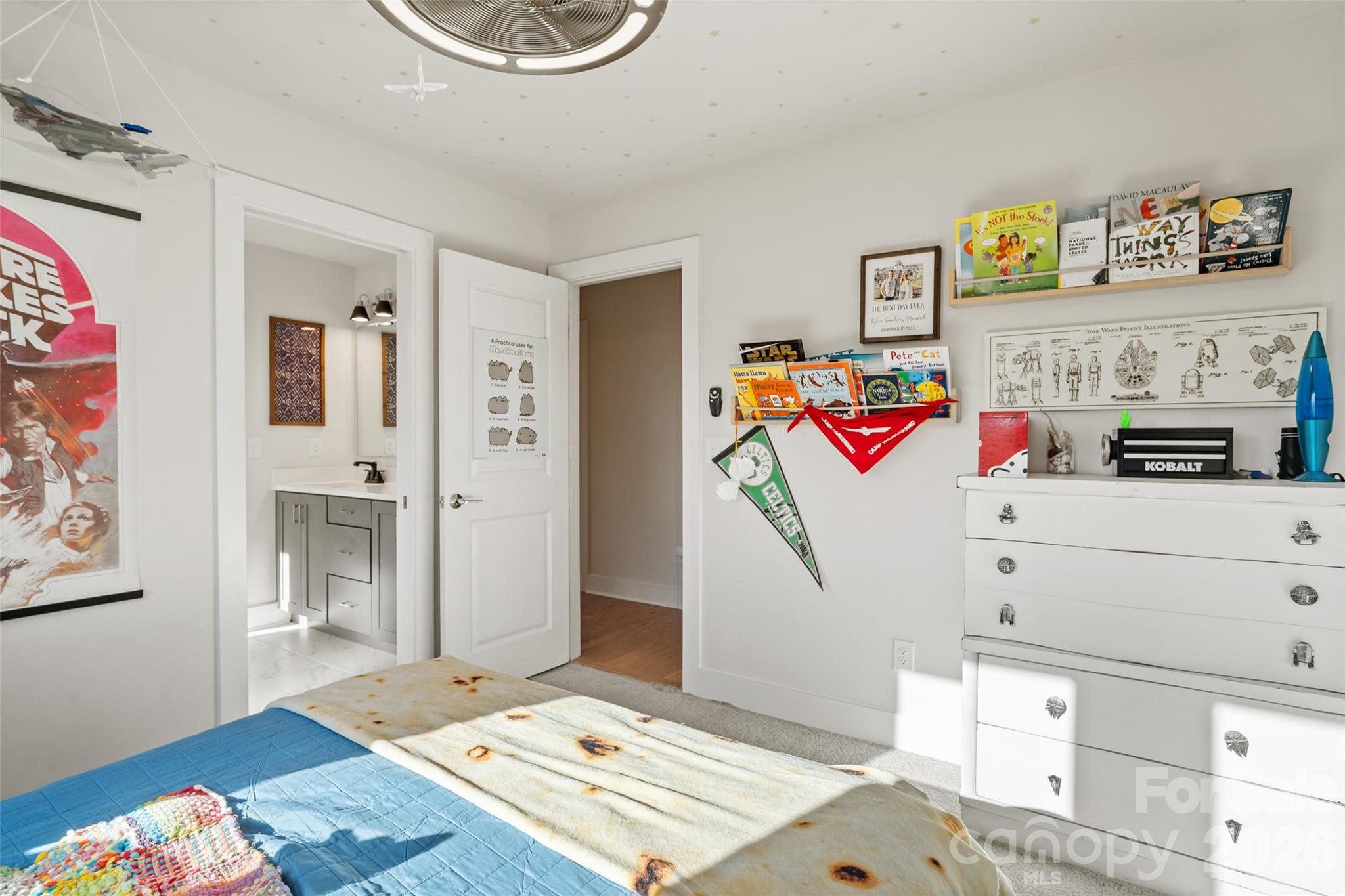 1549 Pinecrest Avenue