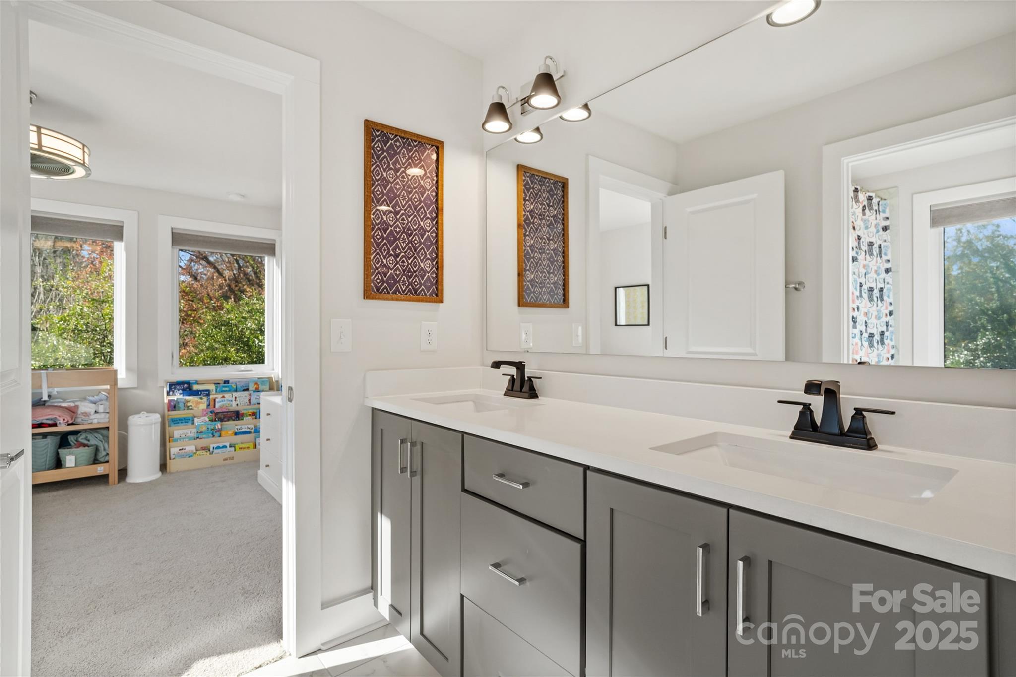 1549 Pinecrest Avenue