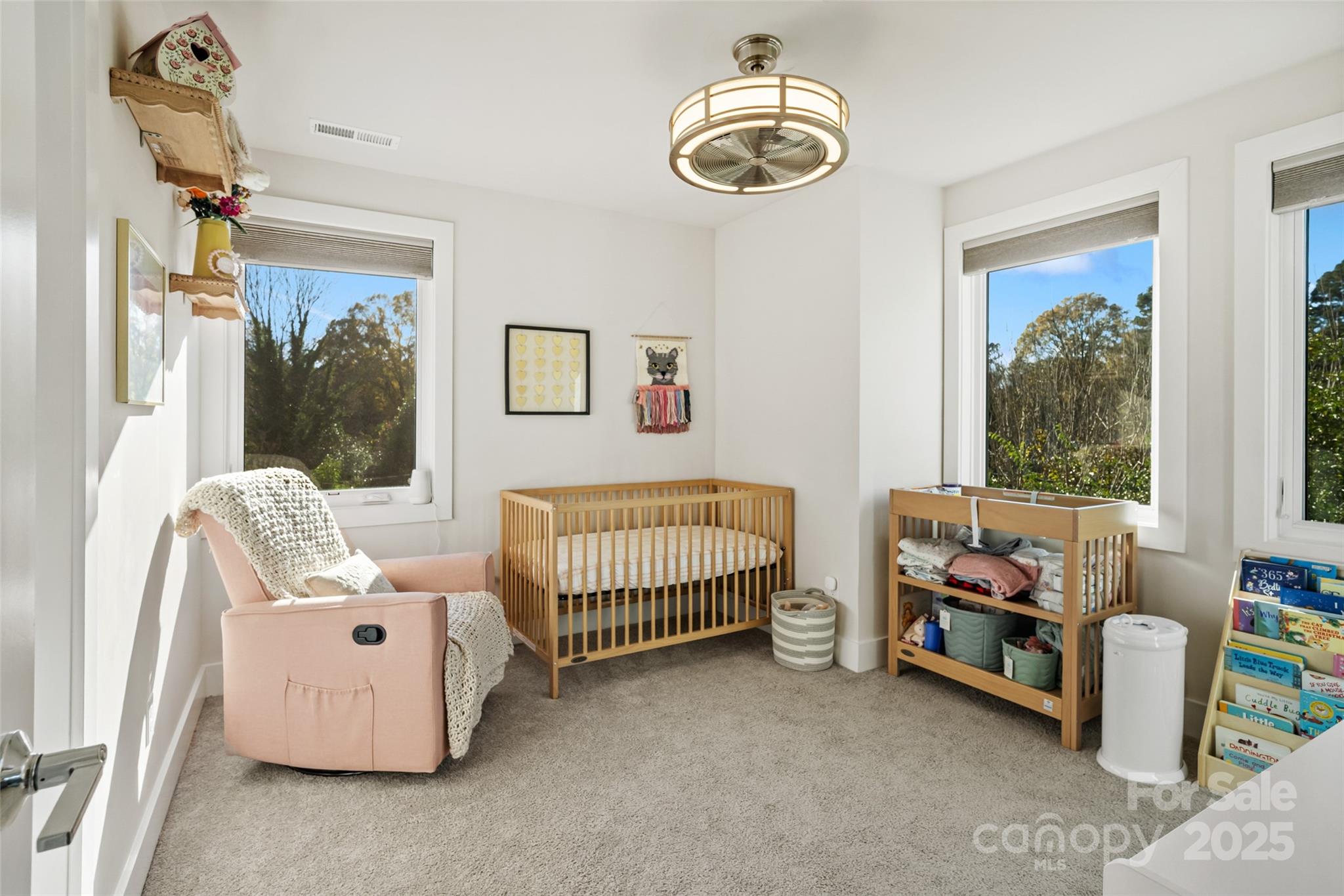 1549 Pinecrest Avenue