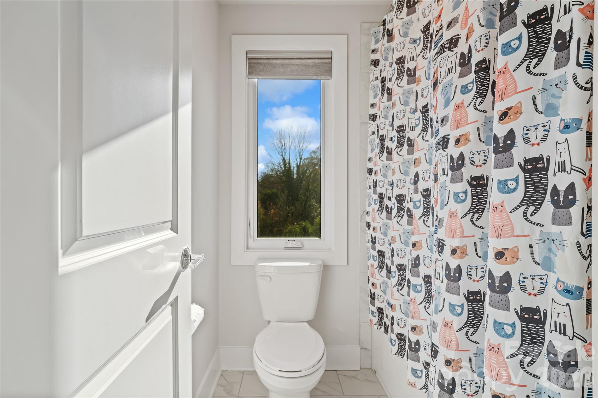 1549 Pinecrest Avenue