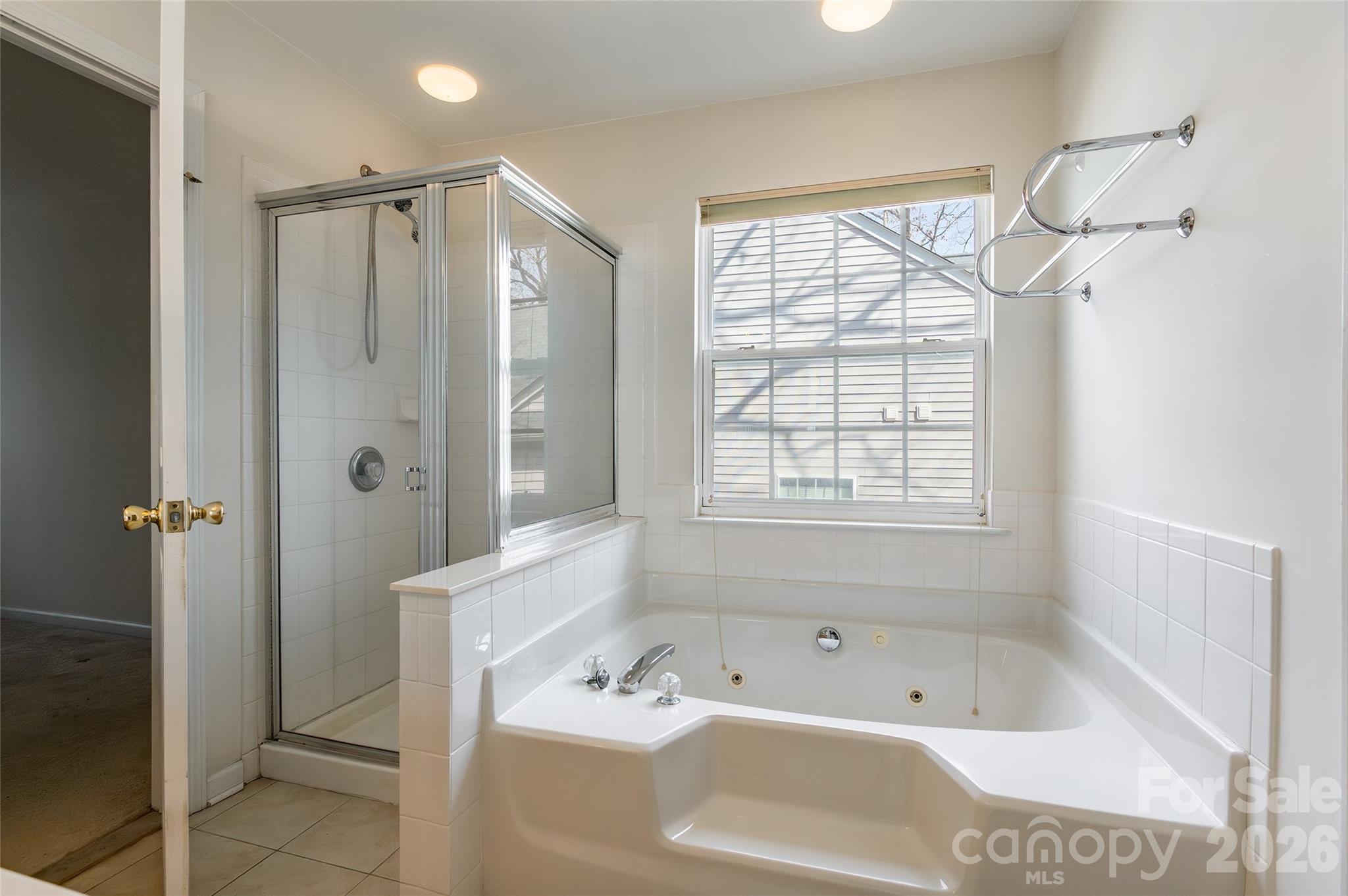 629 Sunset Point Drive