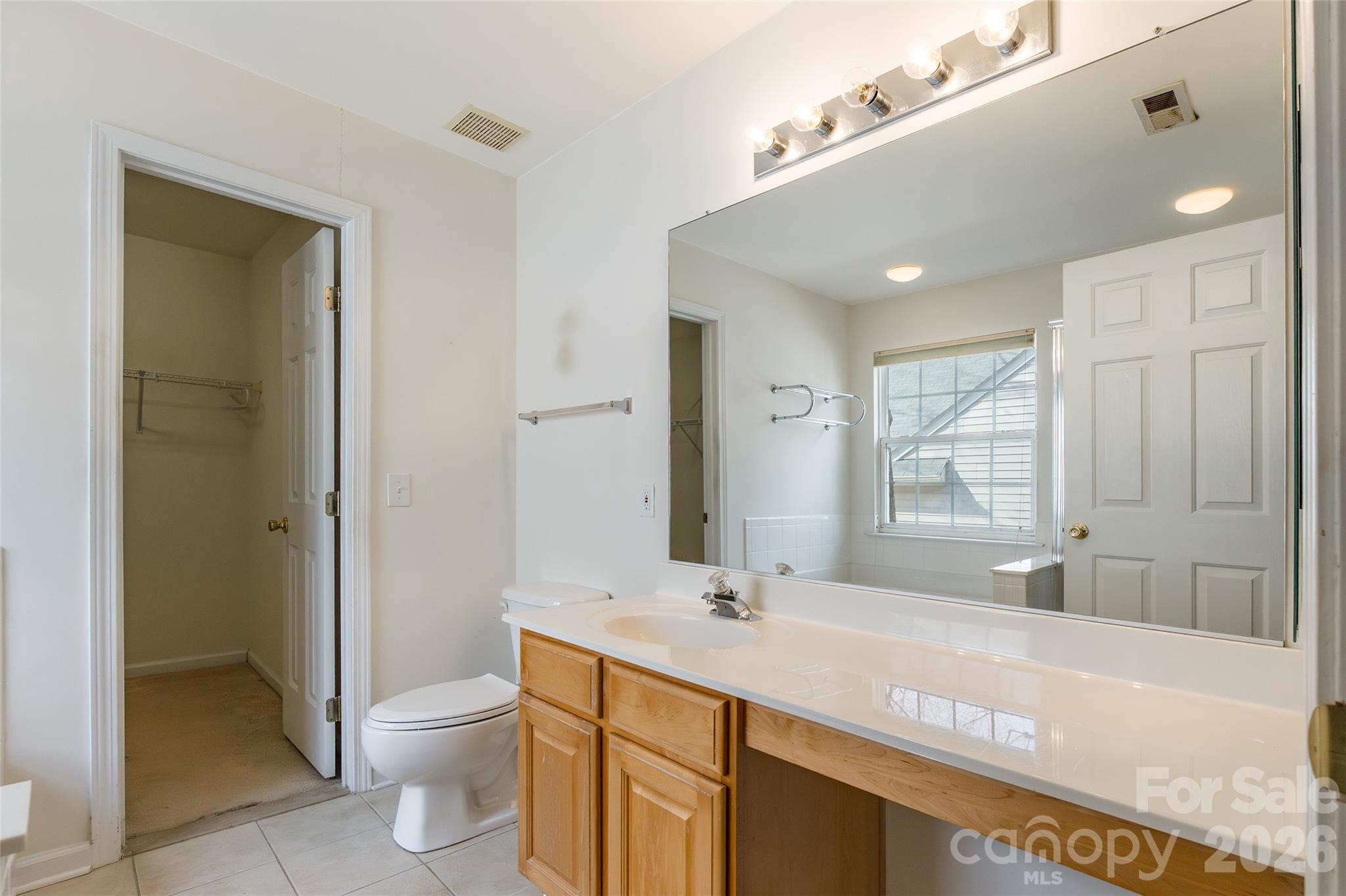 629 Sunset Point Drive