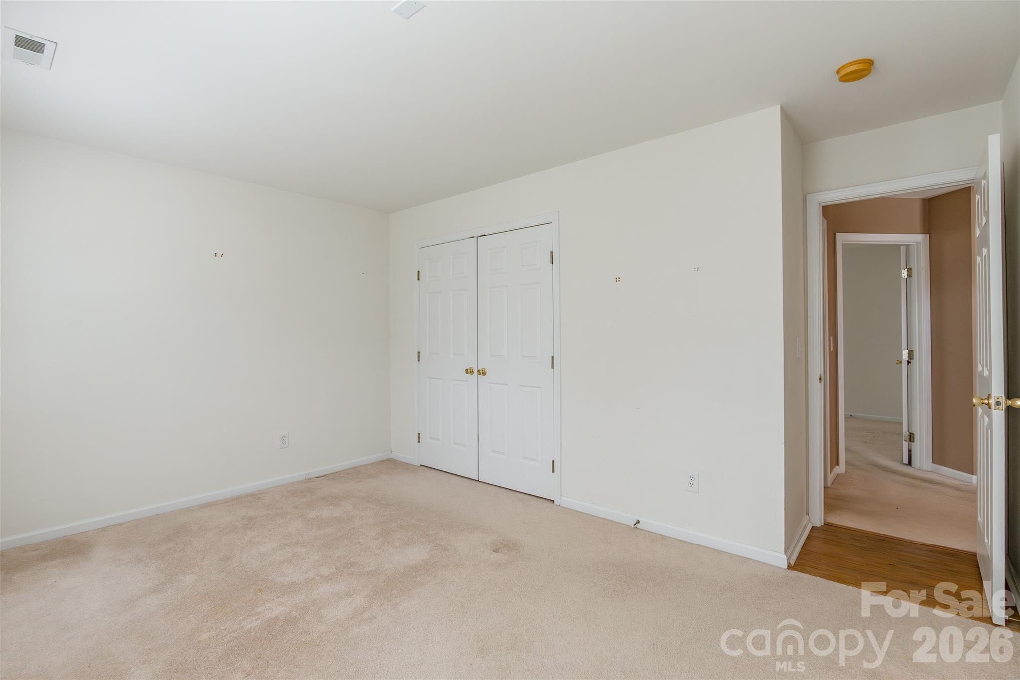 629 Sunset Point Drive