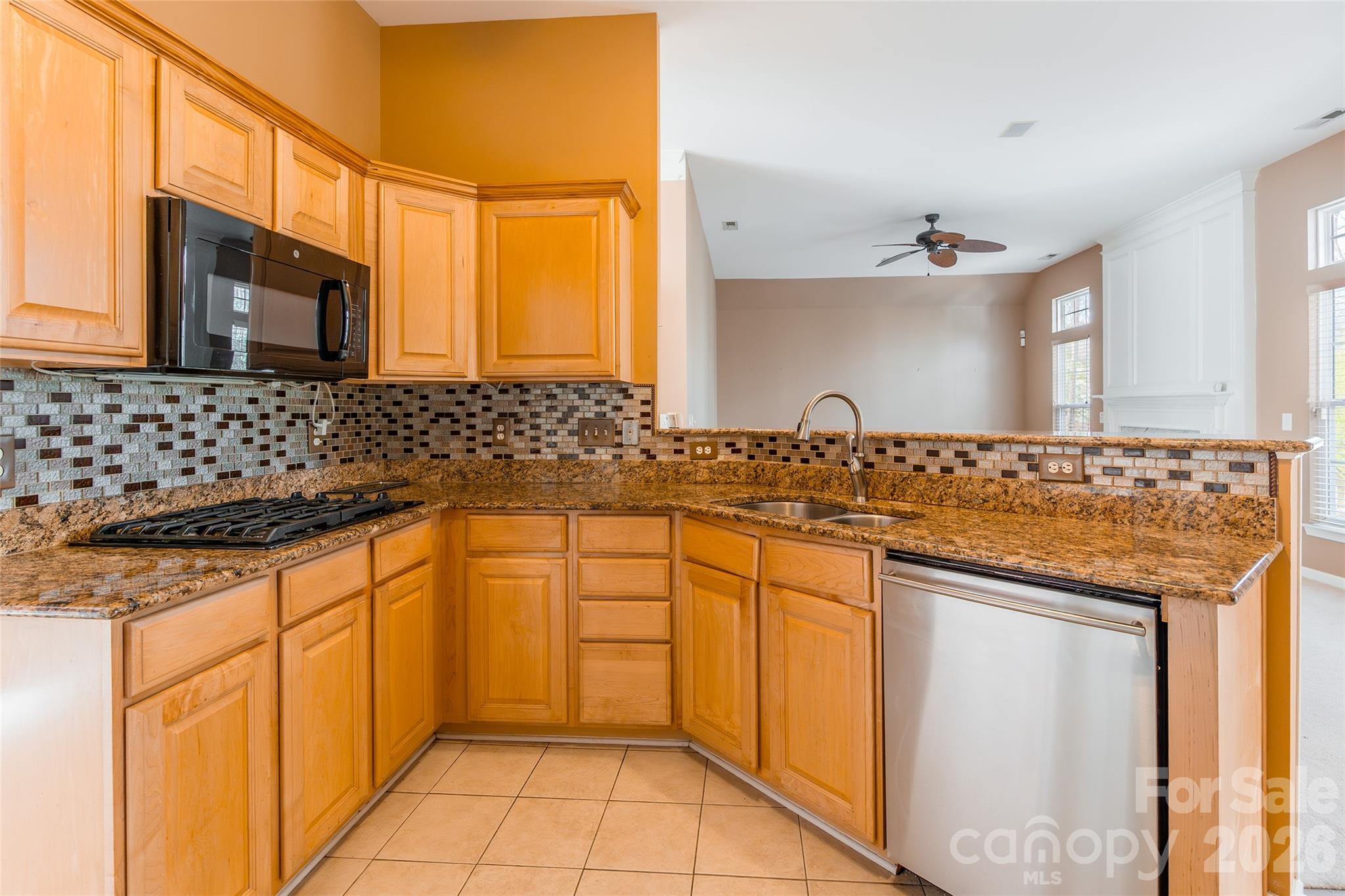 629 Sunset Point Drive