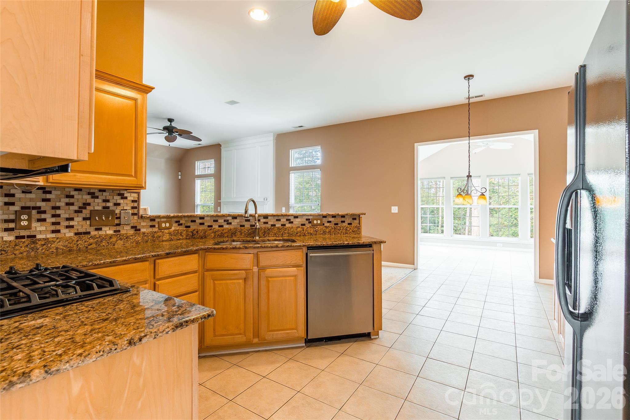 629 Sunset Point Drive