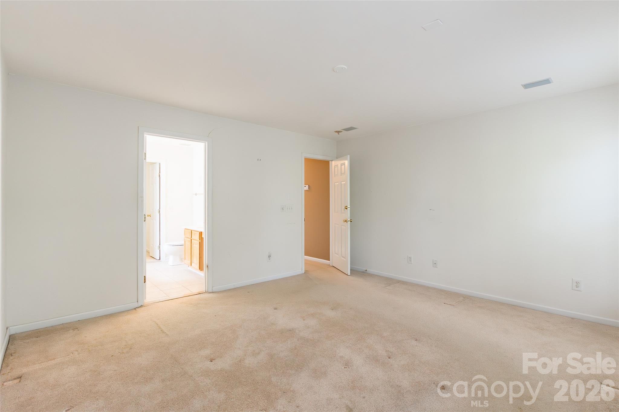 629 Sunset Point Drive