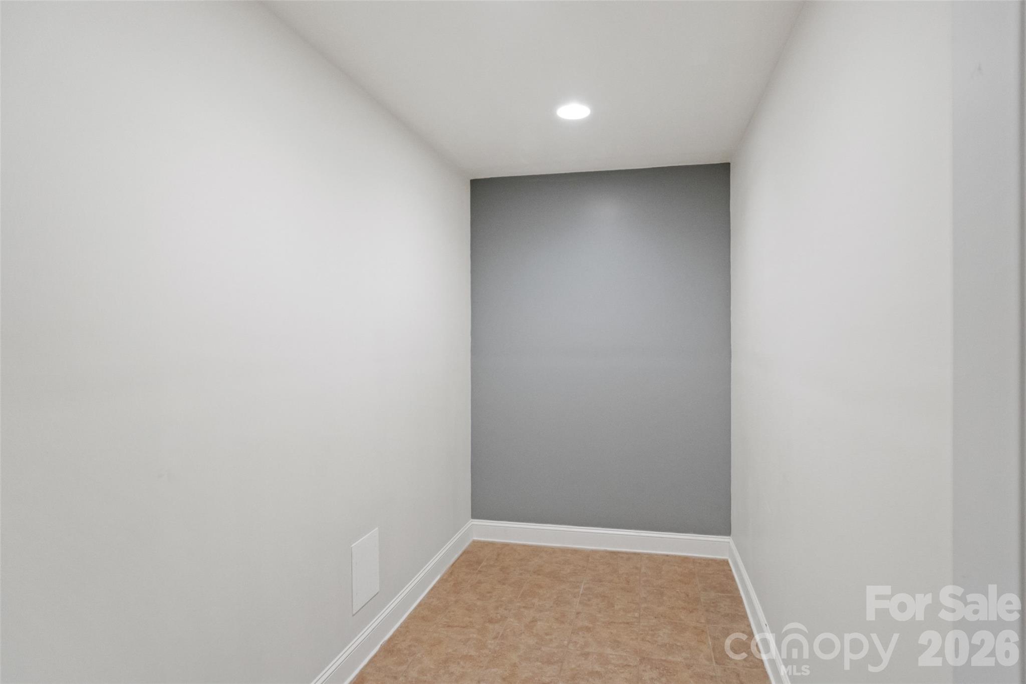 980 Autumn Glen Court