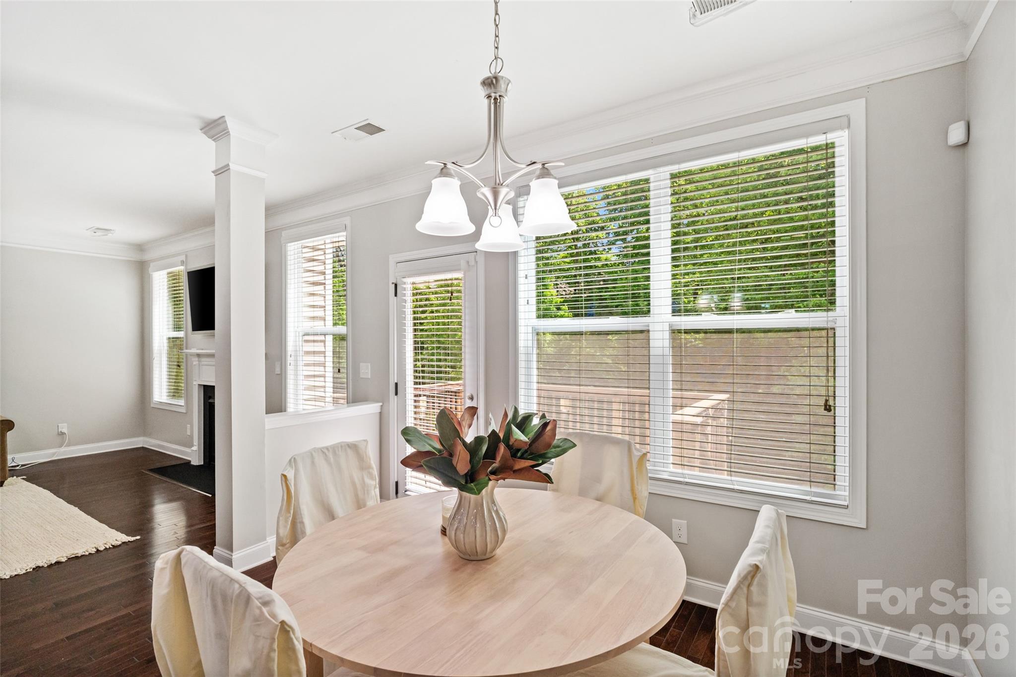 980 Autumn Glen Court