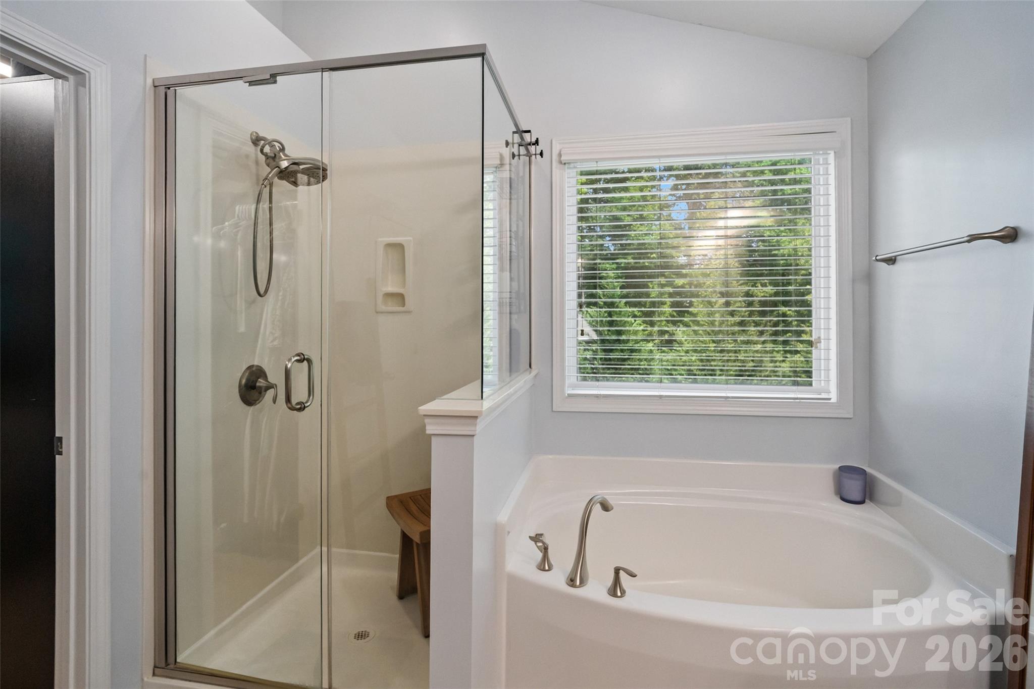 980 Autumn Glen Court