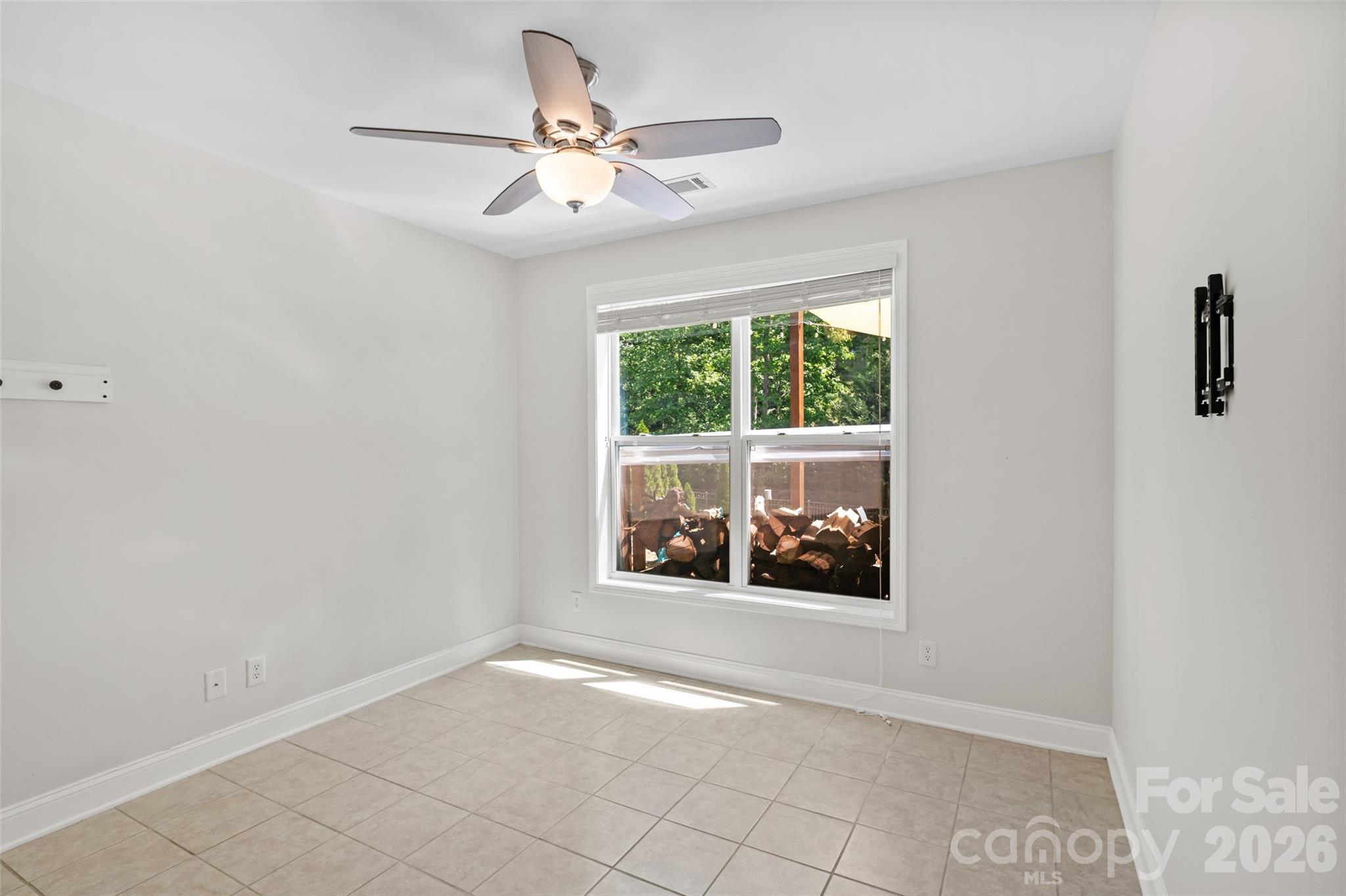 980 Autumn Glen Court