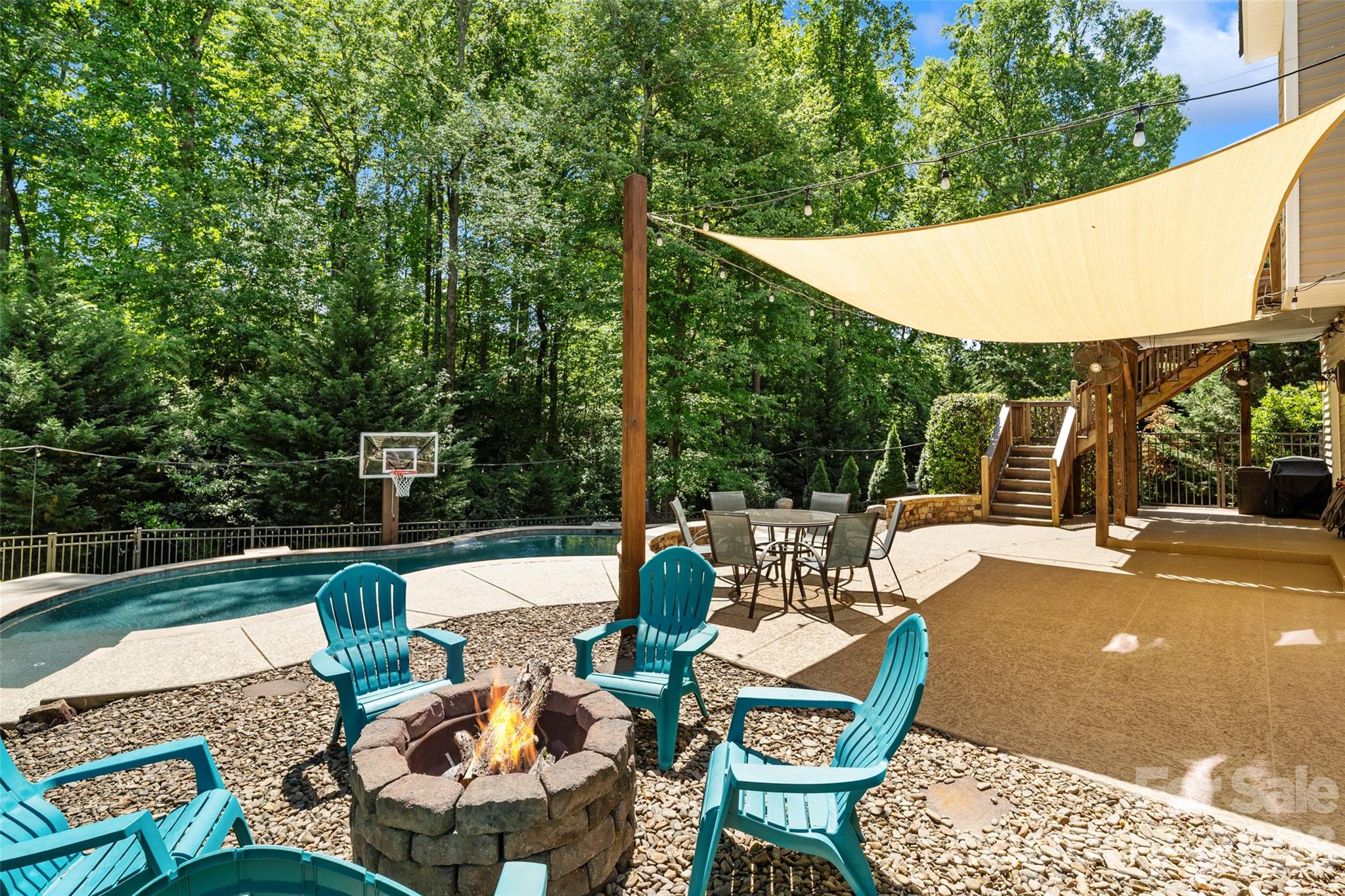 980 Autumn Glen Court