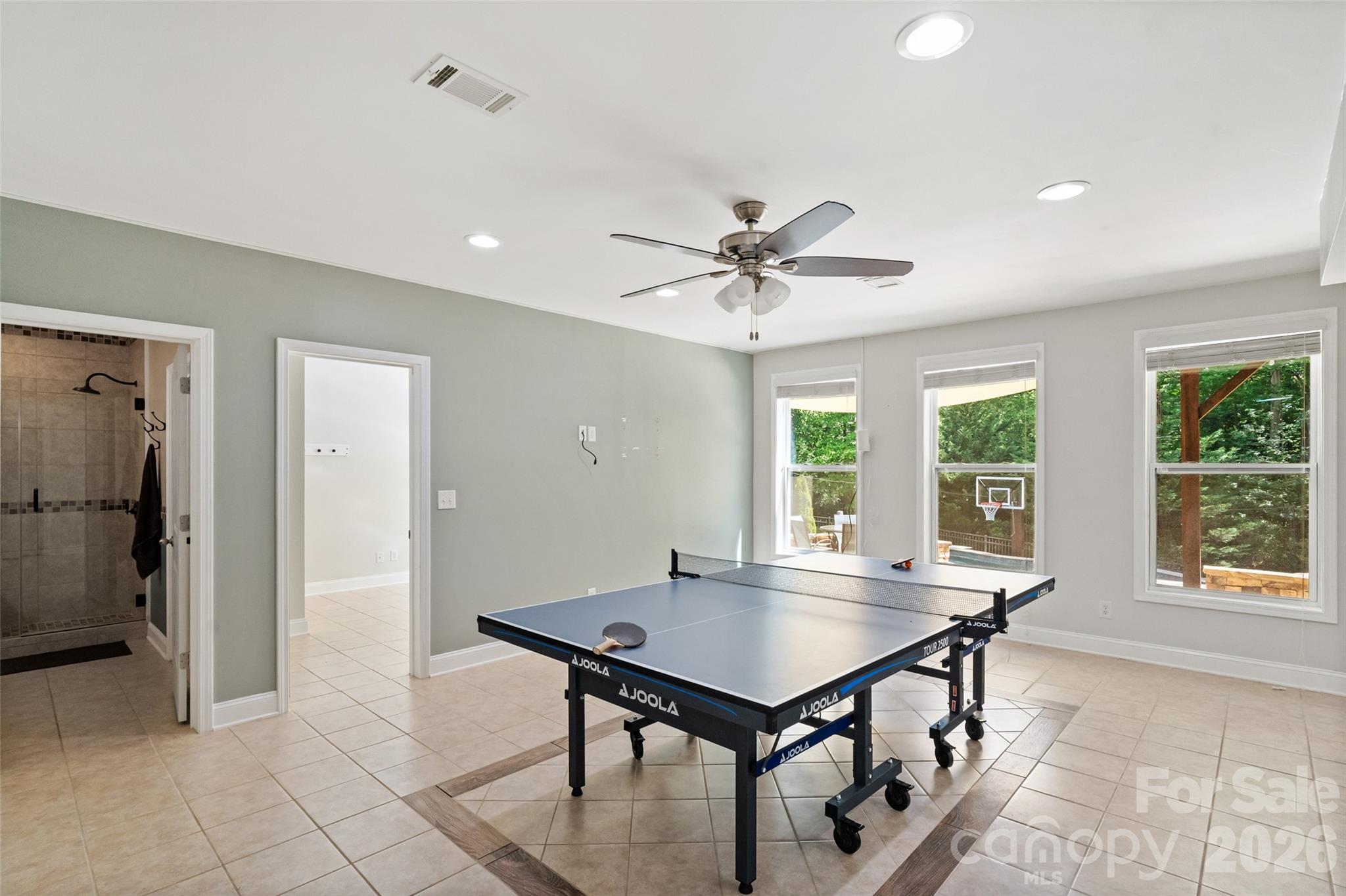 980 Autumn Glen Court