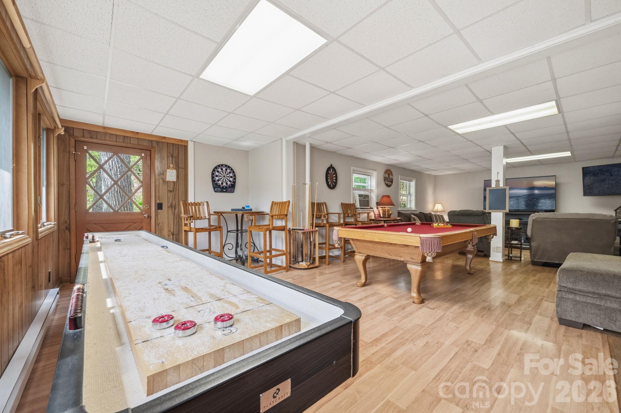 806 Dogwood Drive