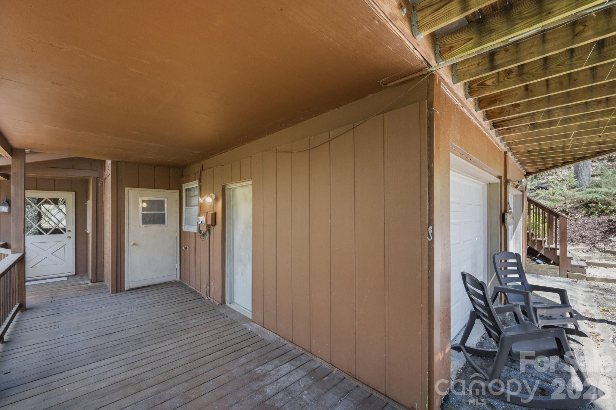 806 Dogwood Drive