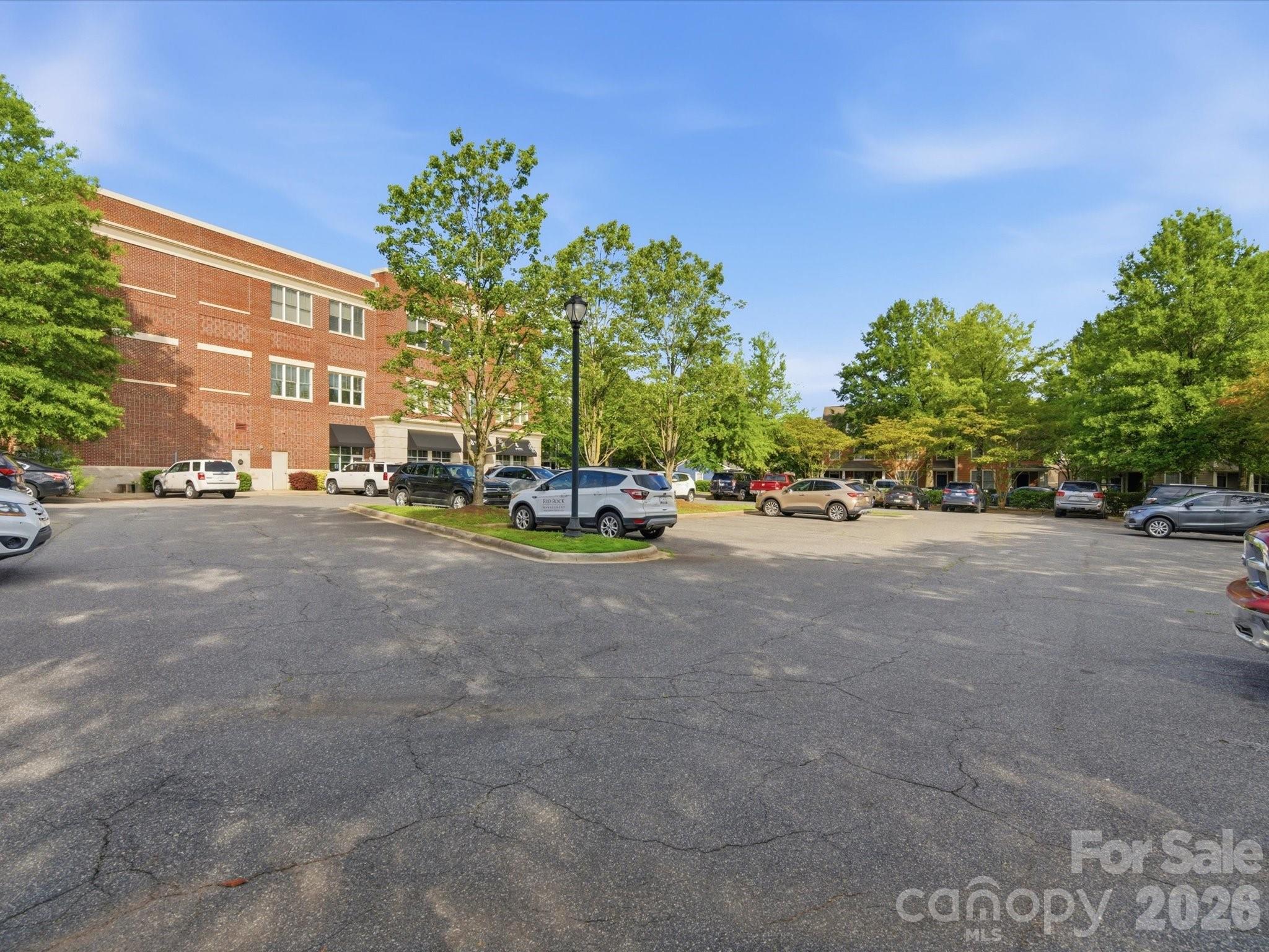 1012 Market Street Unit: 101