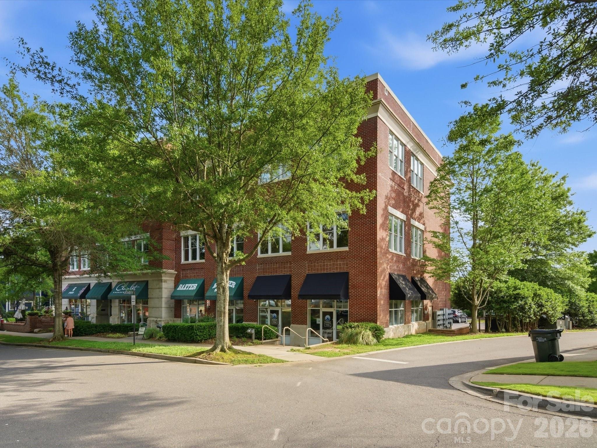 1012 Market Street Unit: 101