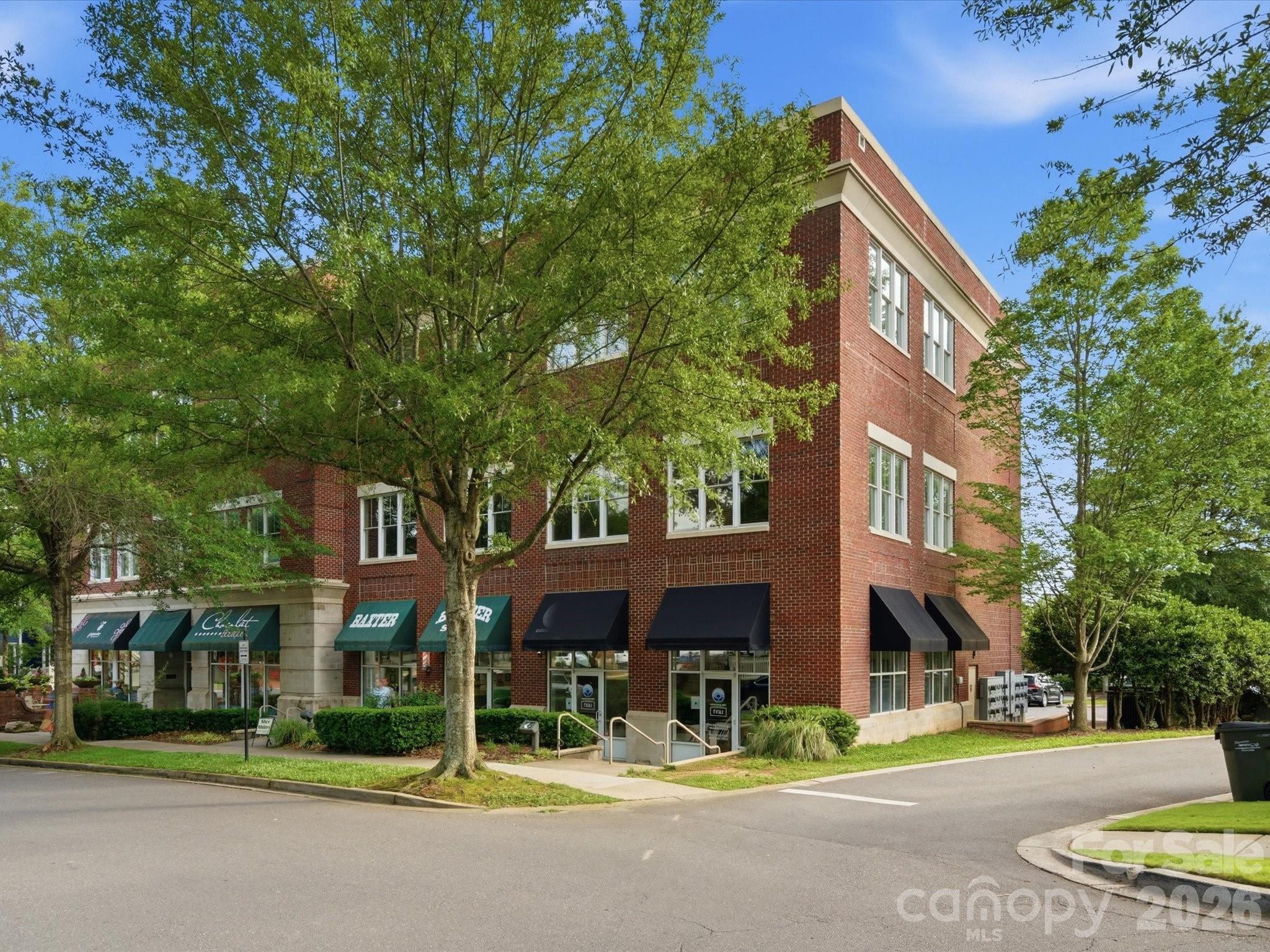 1012 Market Street Unit: 101