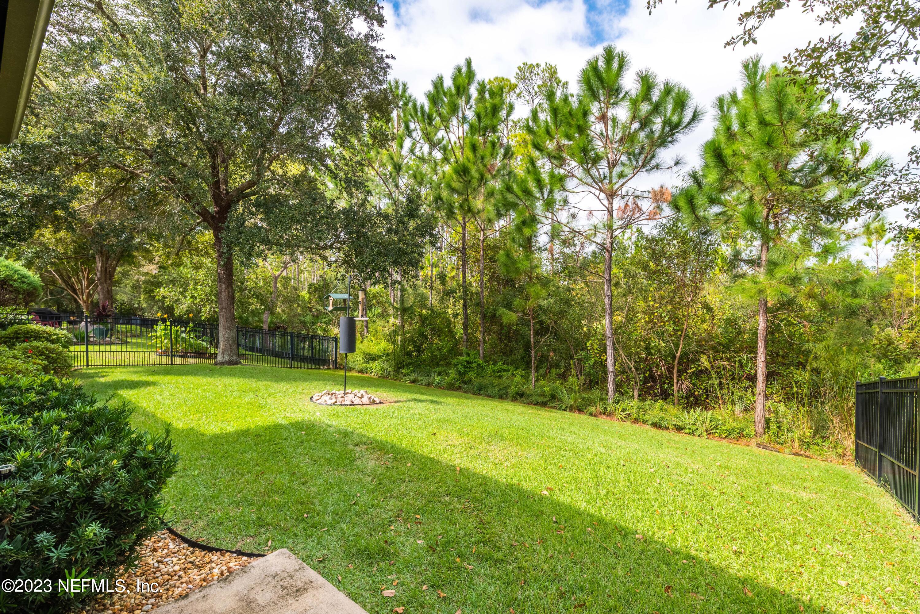 65 HAMMOCKS LANDING Drive