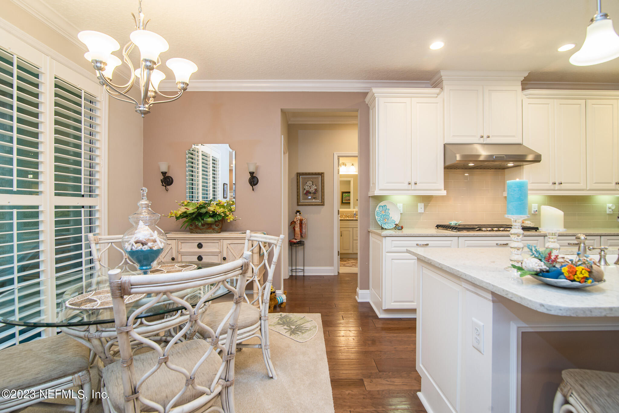 76 OYSTER BAY Way