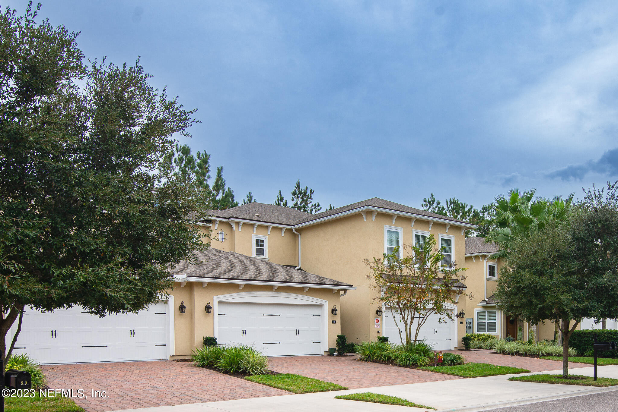 76 OYSTER BAY Way