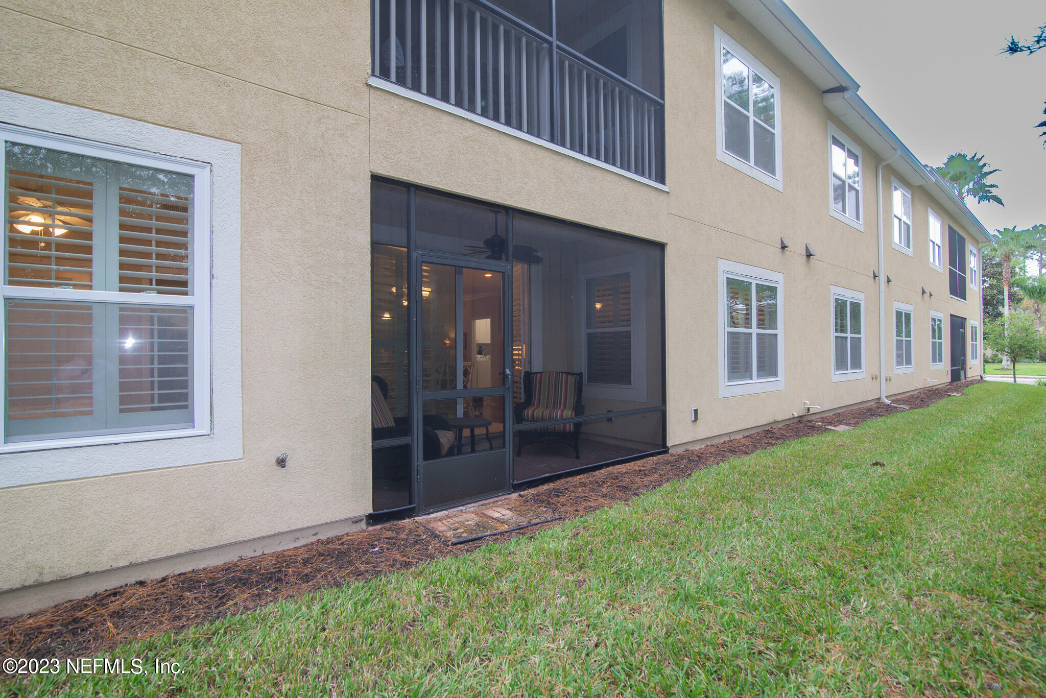 76 OYSTER BAY Way
