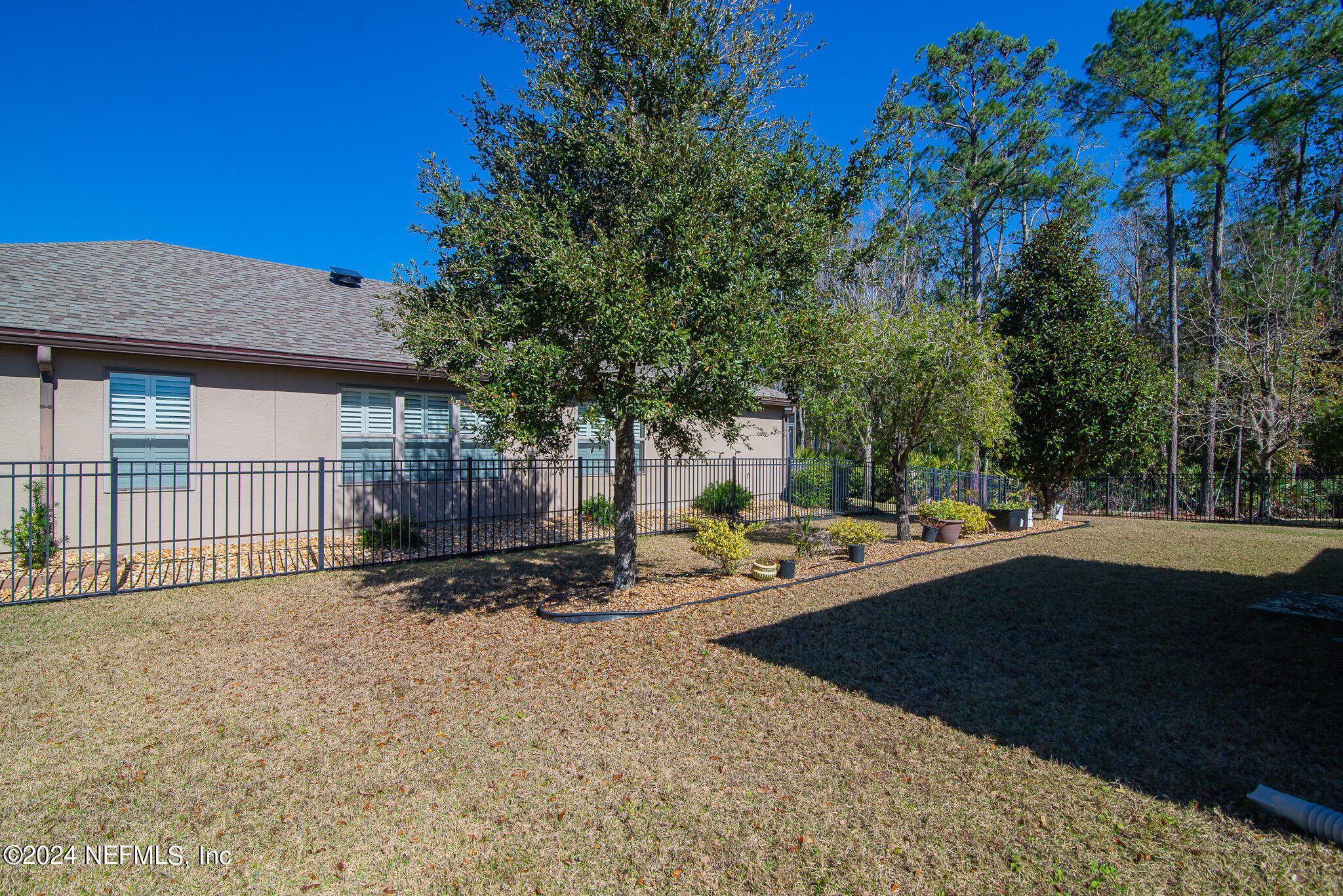 15 IDLEWILD Court