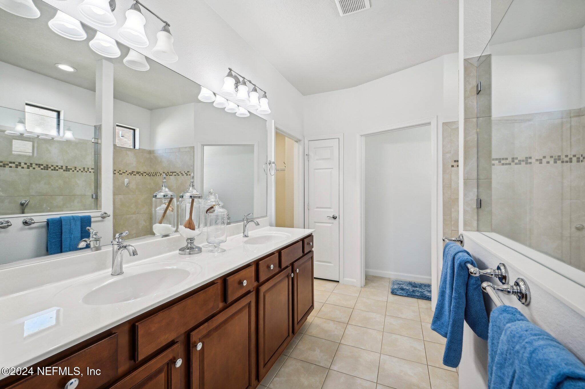 203 RIVER RUN Boulevard