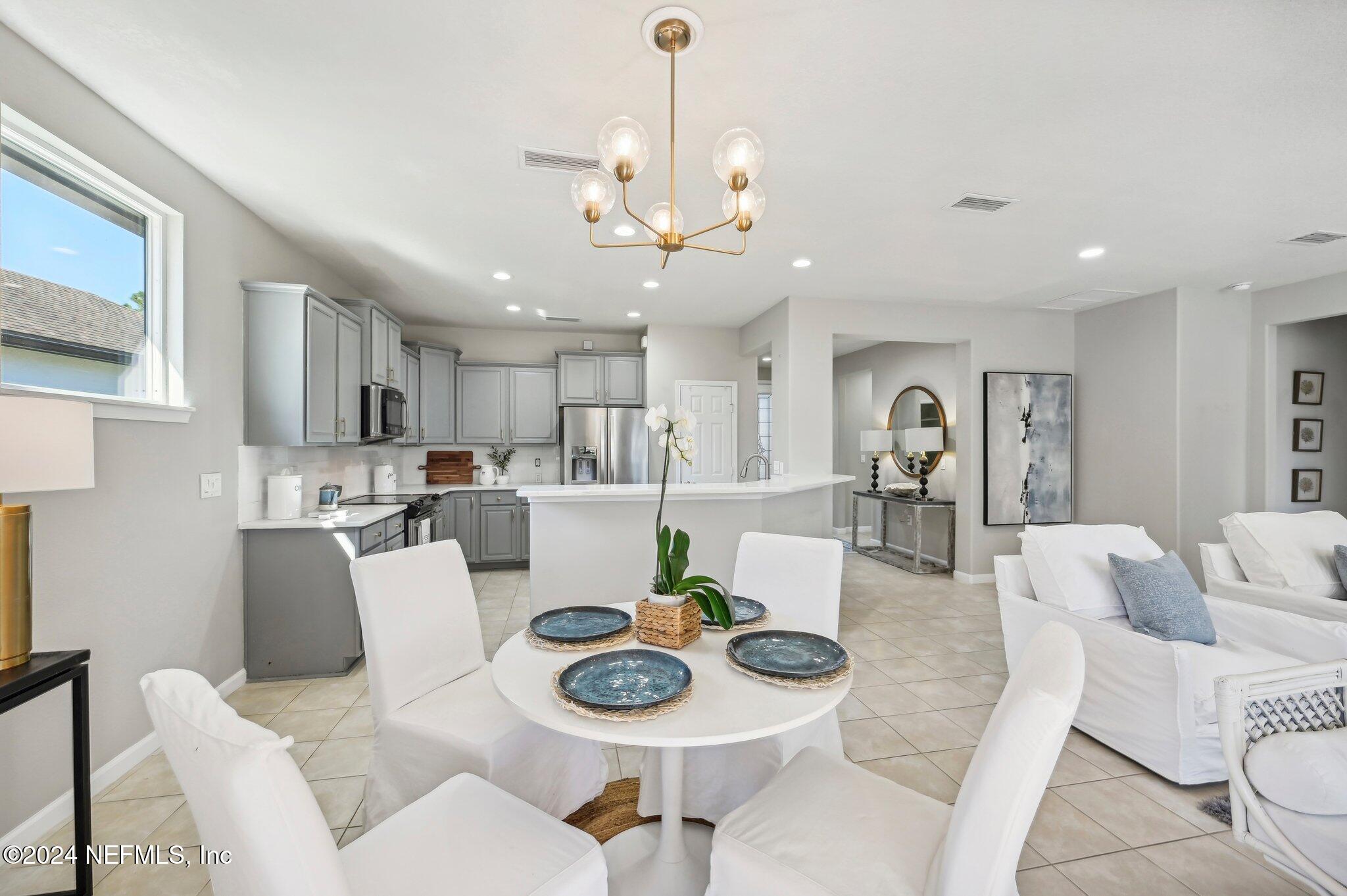 203 RIVER RUN Boulevard