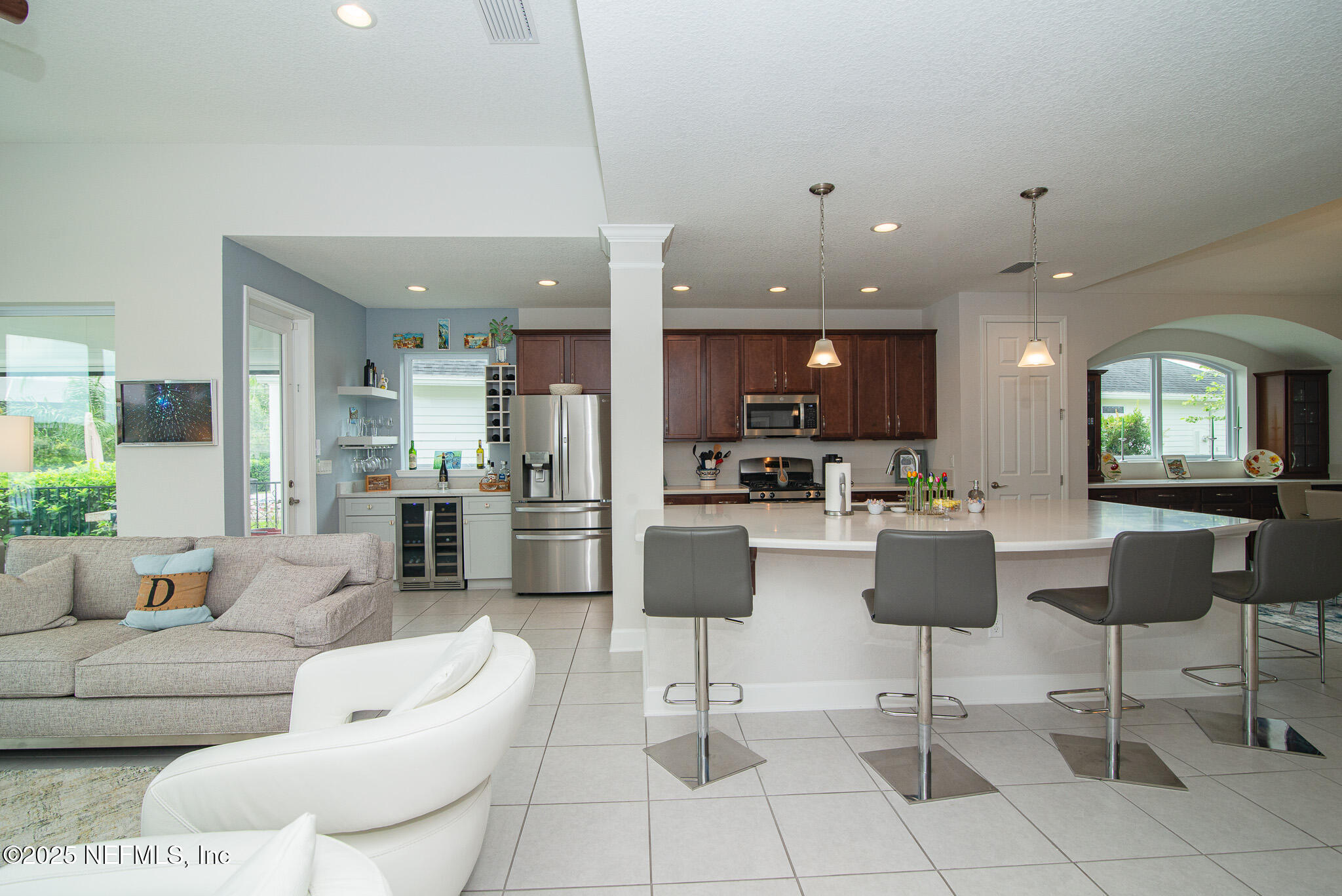 291 WHISPER ROCK Drive