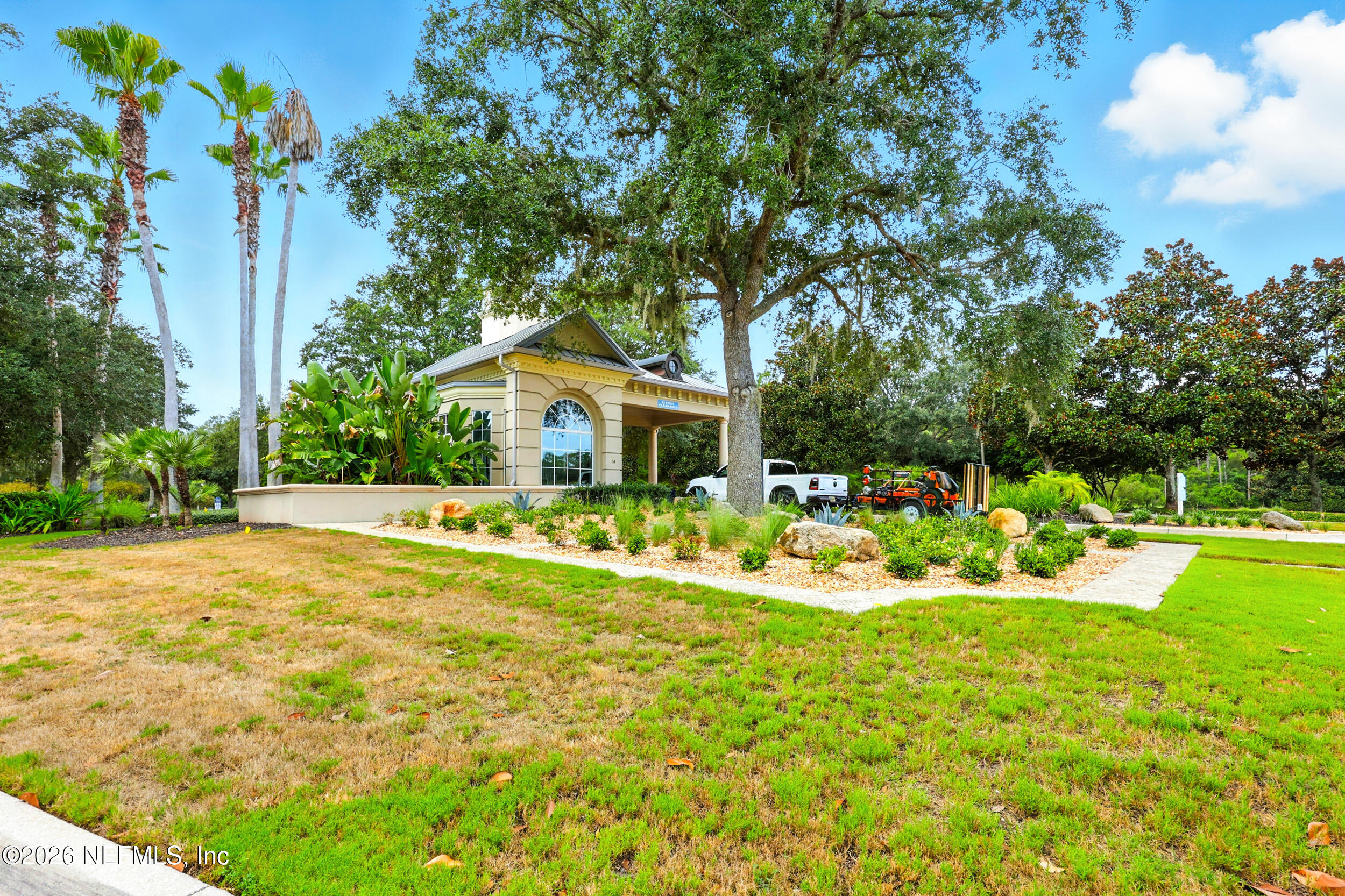 429 PELICAN POINTE Road