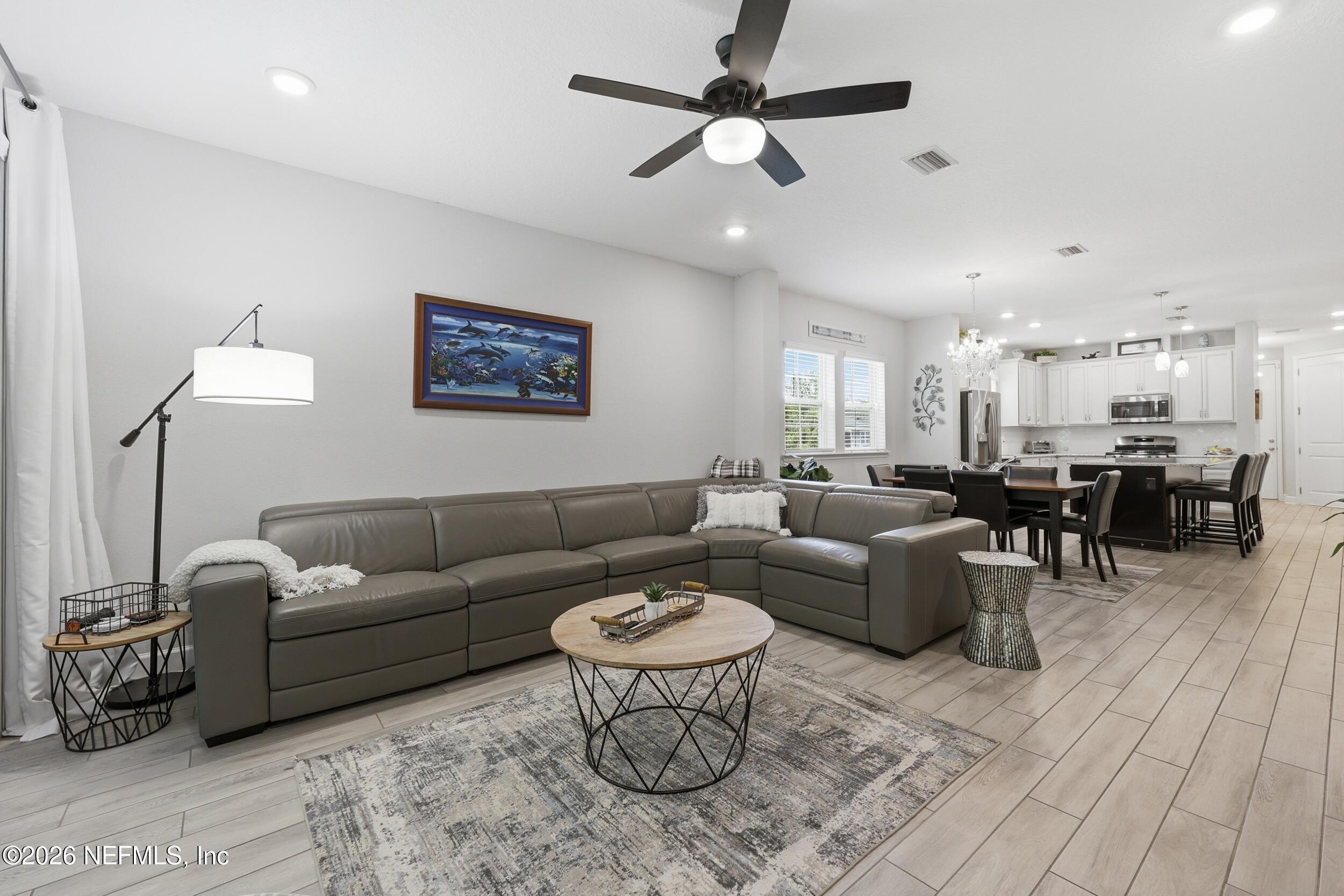 368 PIONEER VILLAGE Drive