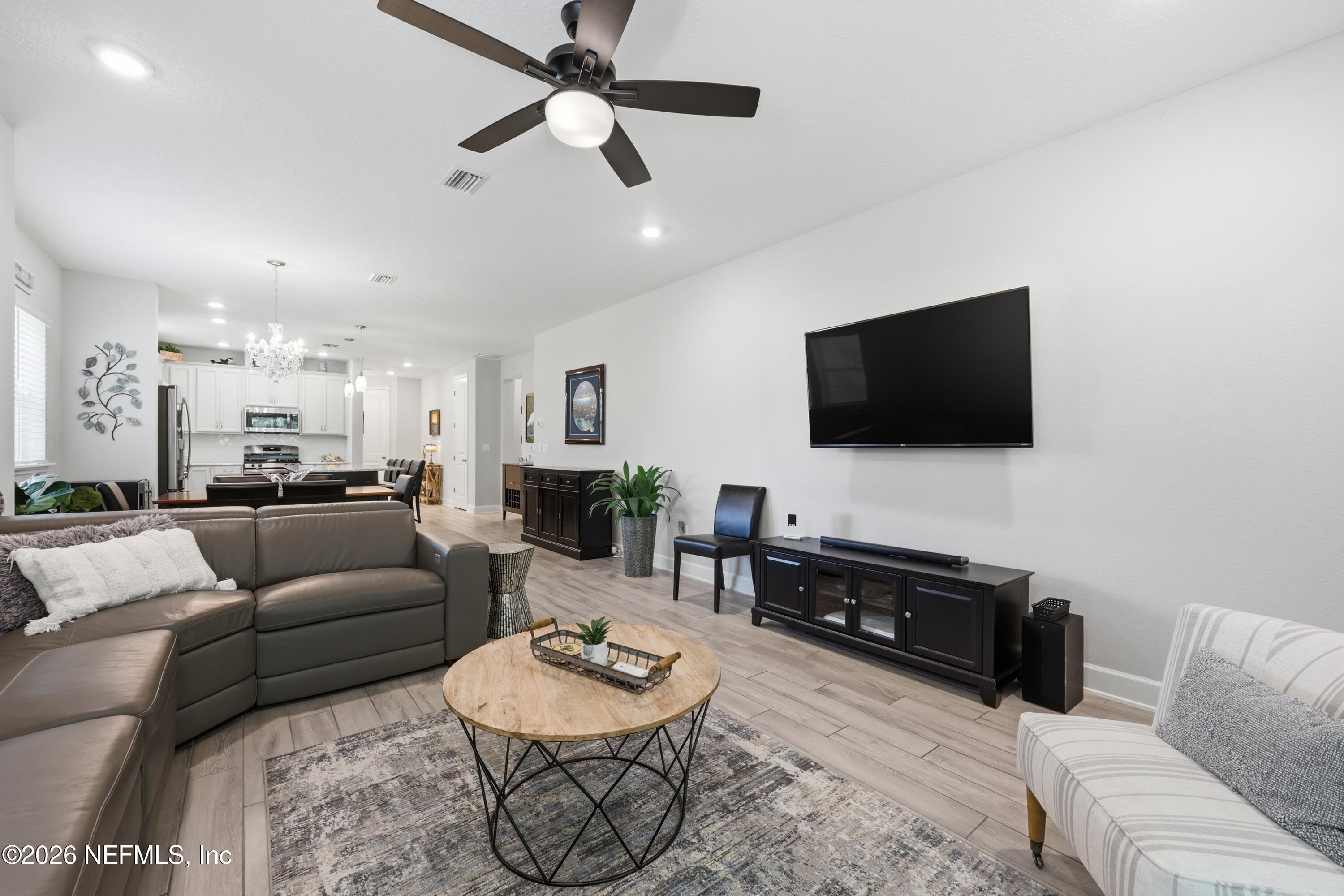 368 PIONEER VILLAGE Drive
