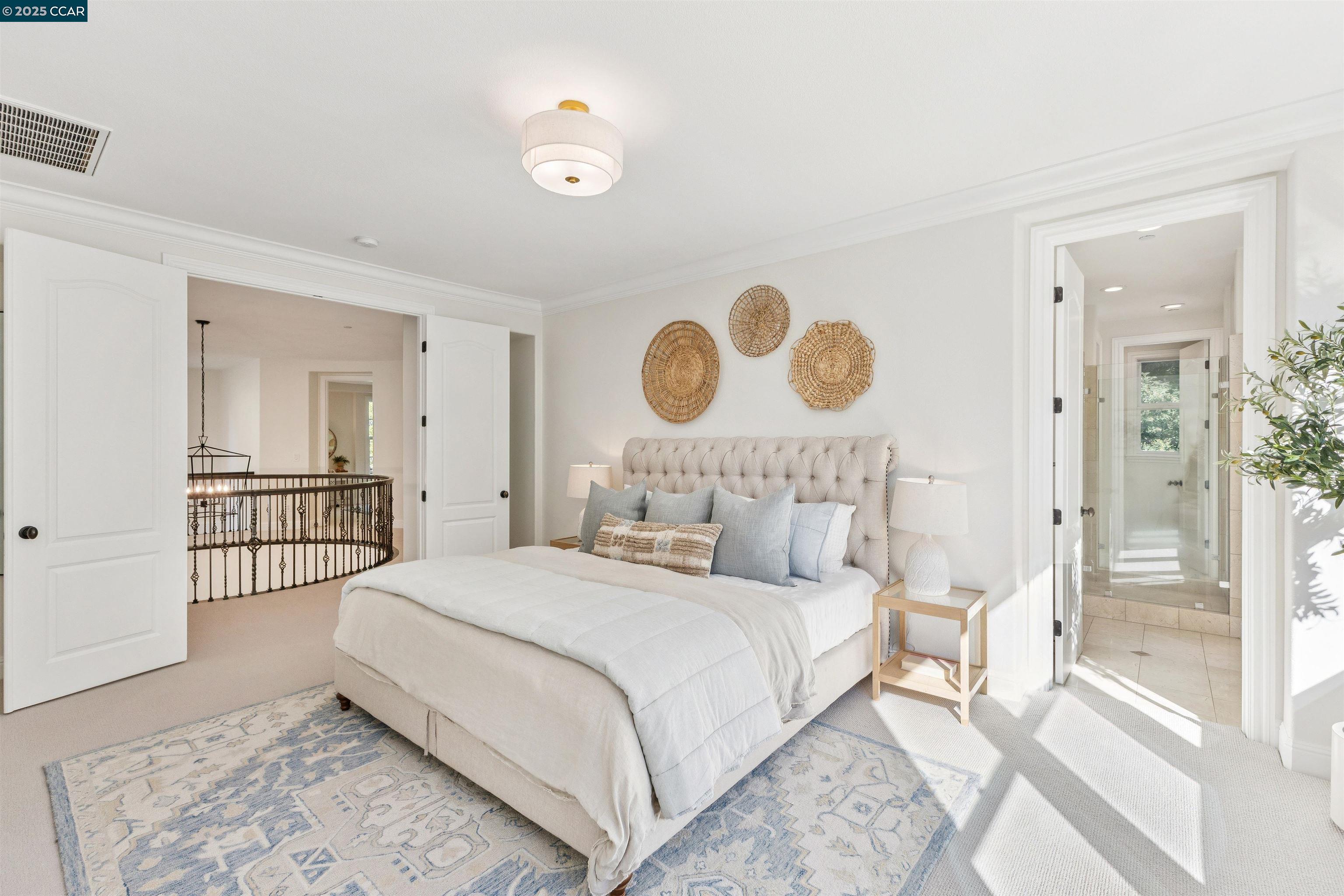 77 Pleasant Knoll Ct