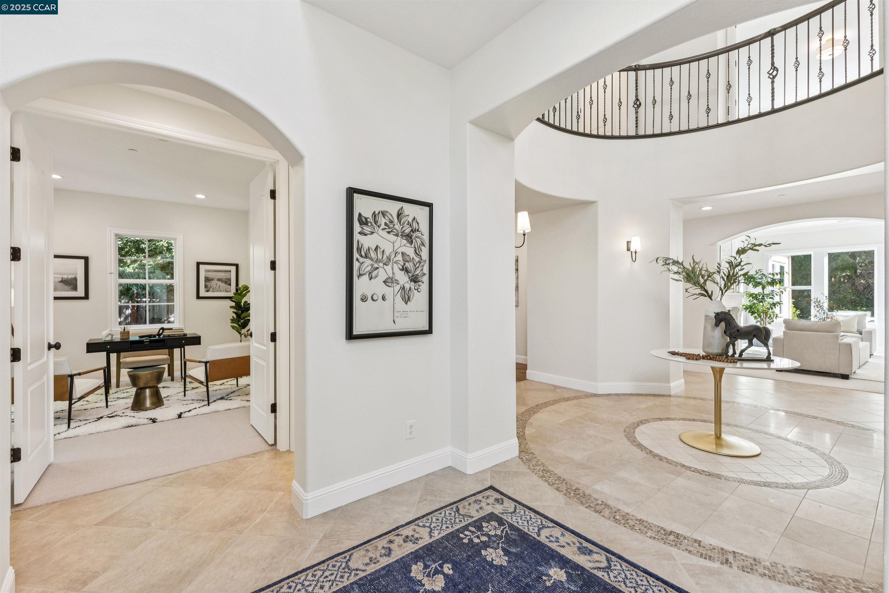 77 Pleasant Knoll Ct