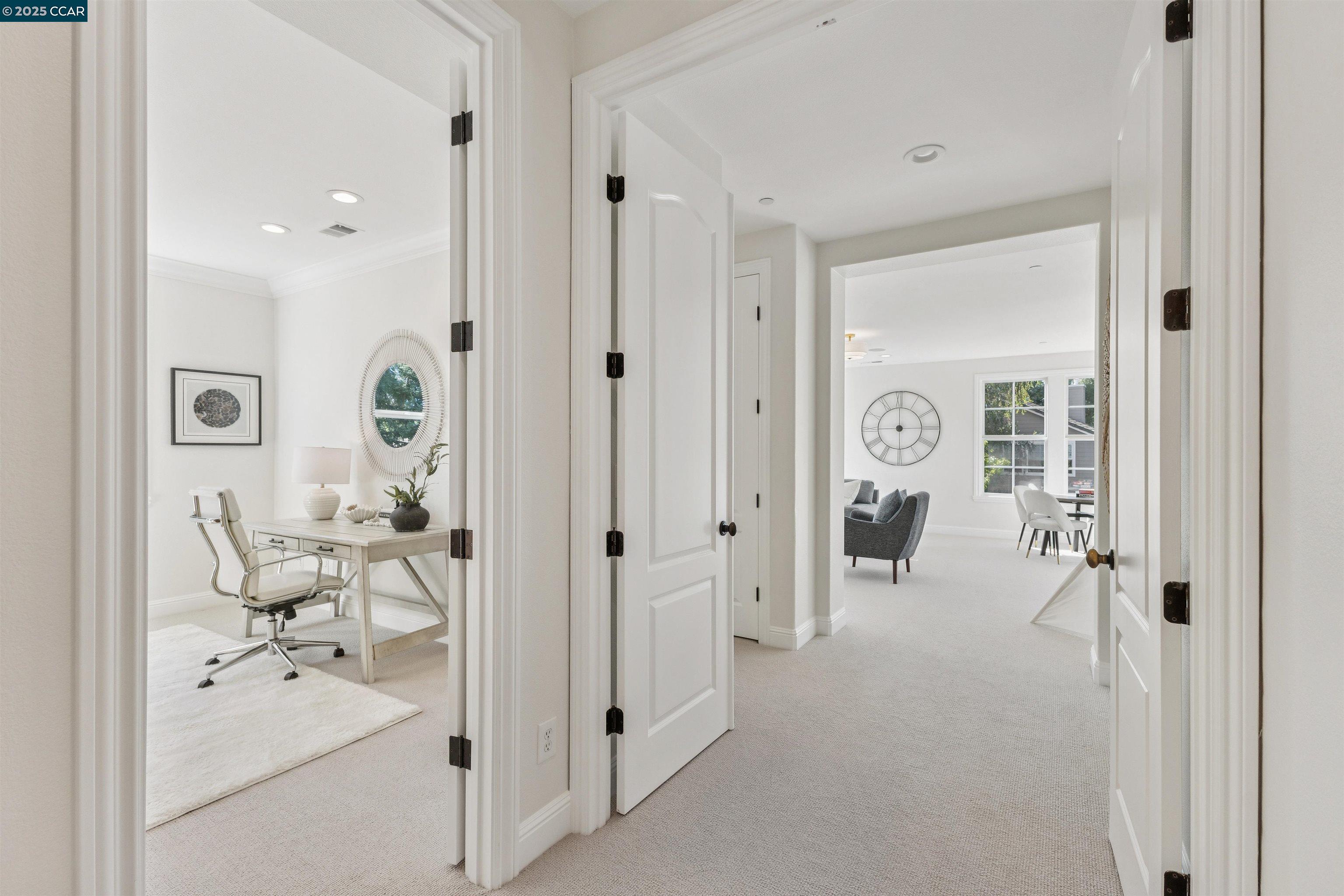 77 Pleasant Knoll Ct