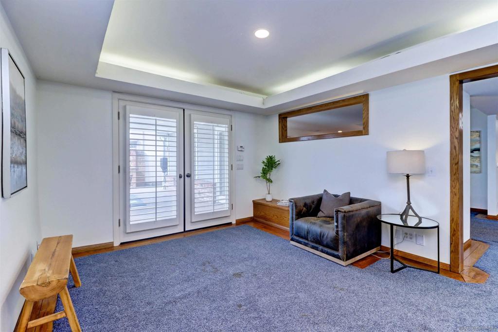 6286 Lake Athabaska Place