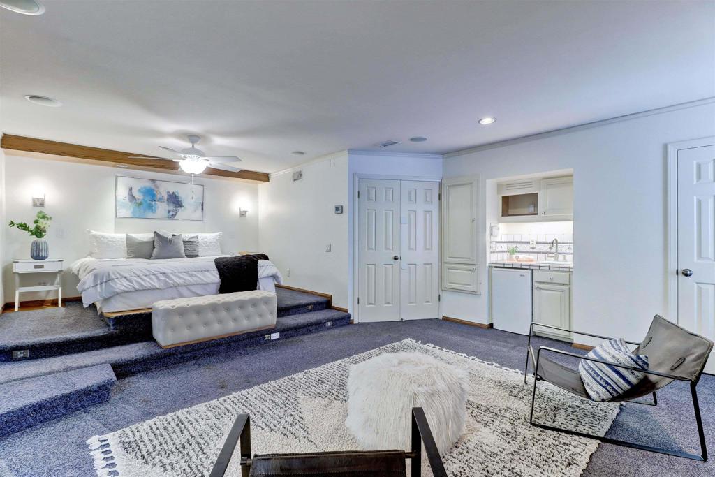 6286 Lake Athabaska Place