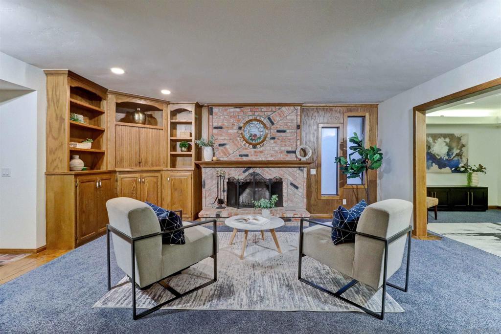 6286 Lake Athabaska Place